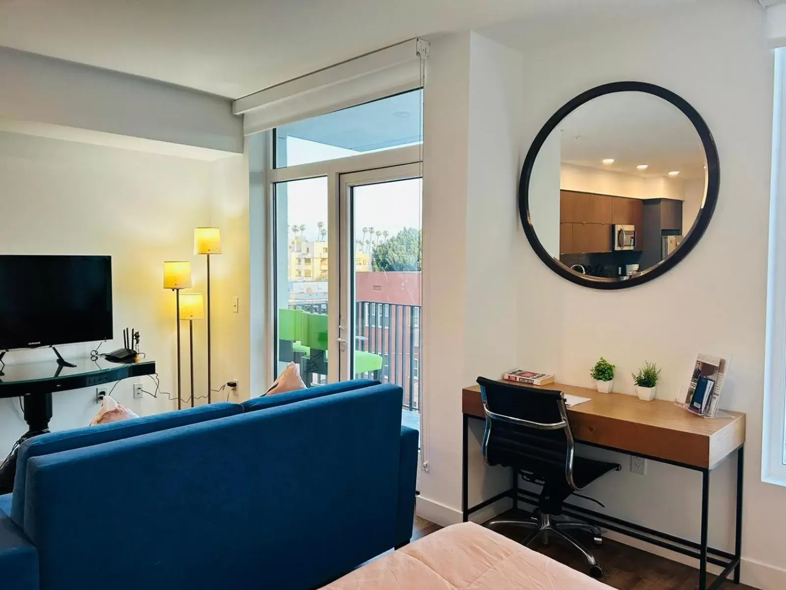Living room, TV/Entertainment Center in Gorgeous Hollywood Apts LA's Best Location and Amazing Roof Deck