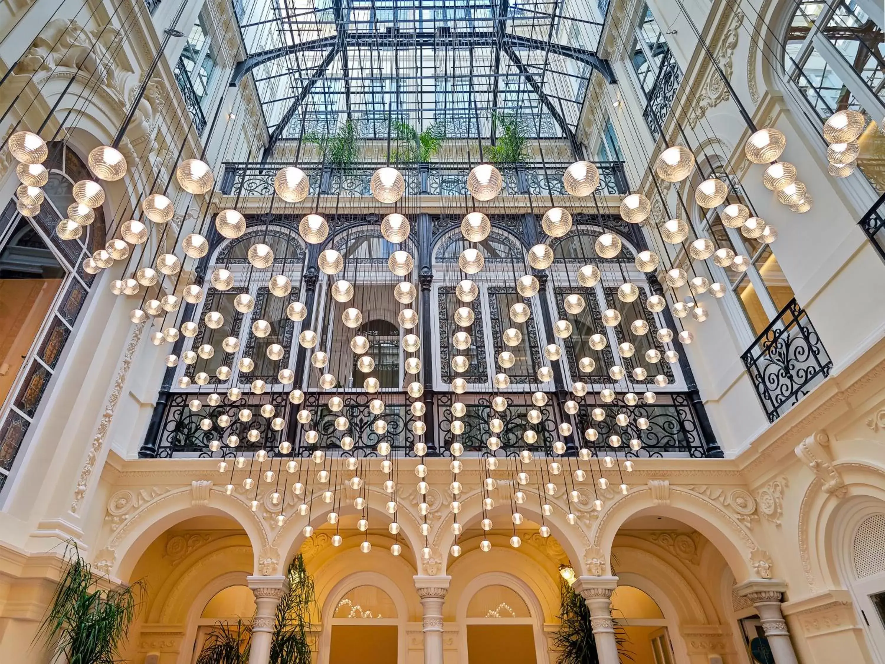 Patio in Palacio Gran Vía, a Royal Hideaway Hotel