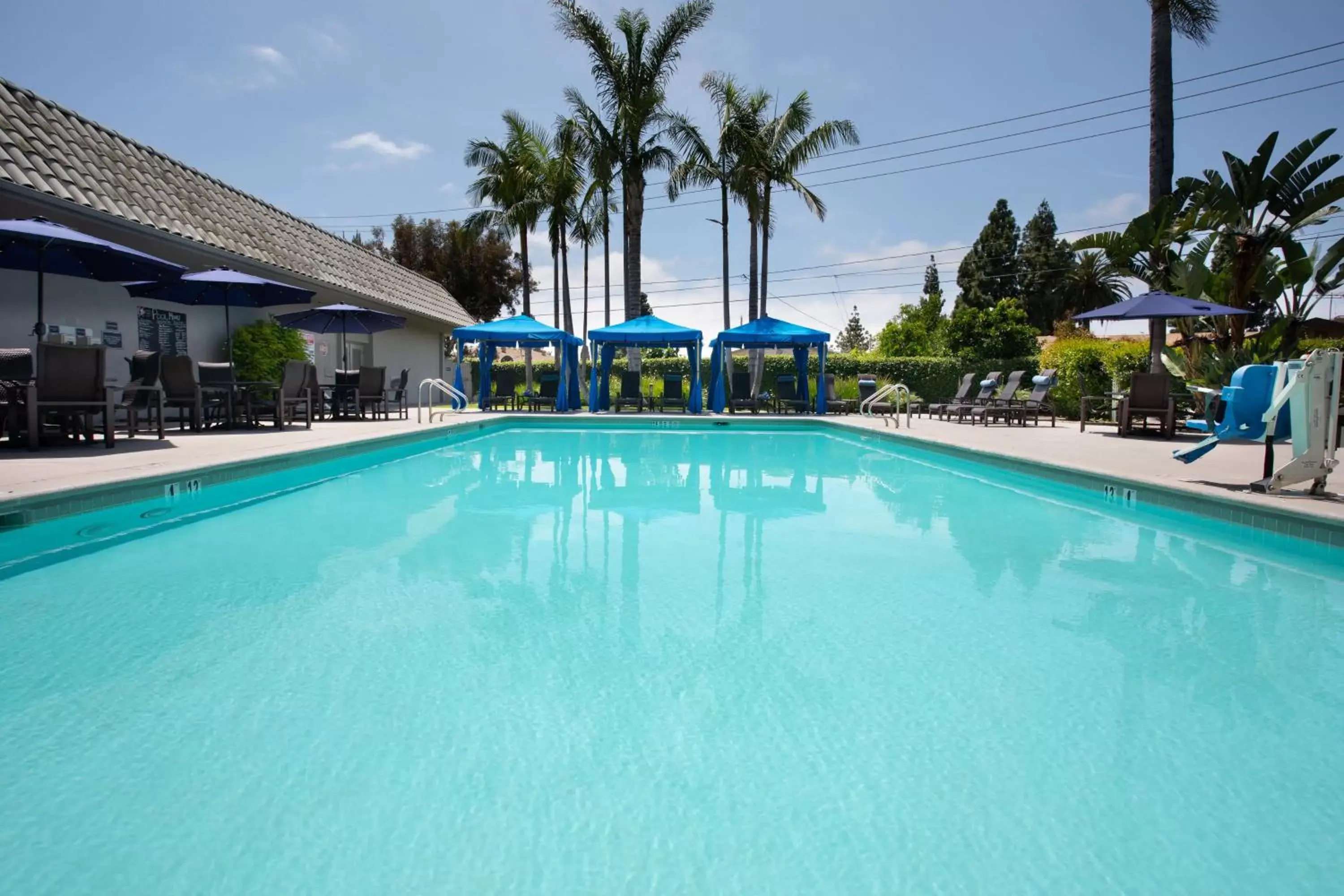 Swimming Pool in Crowne Plaza Costa Mesa Orange County, an IHG Hotel