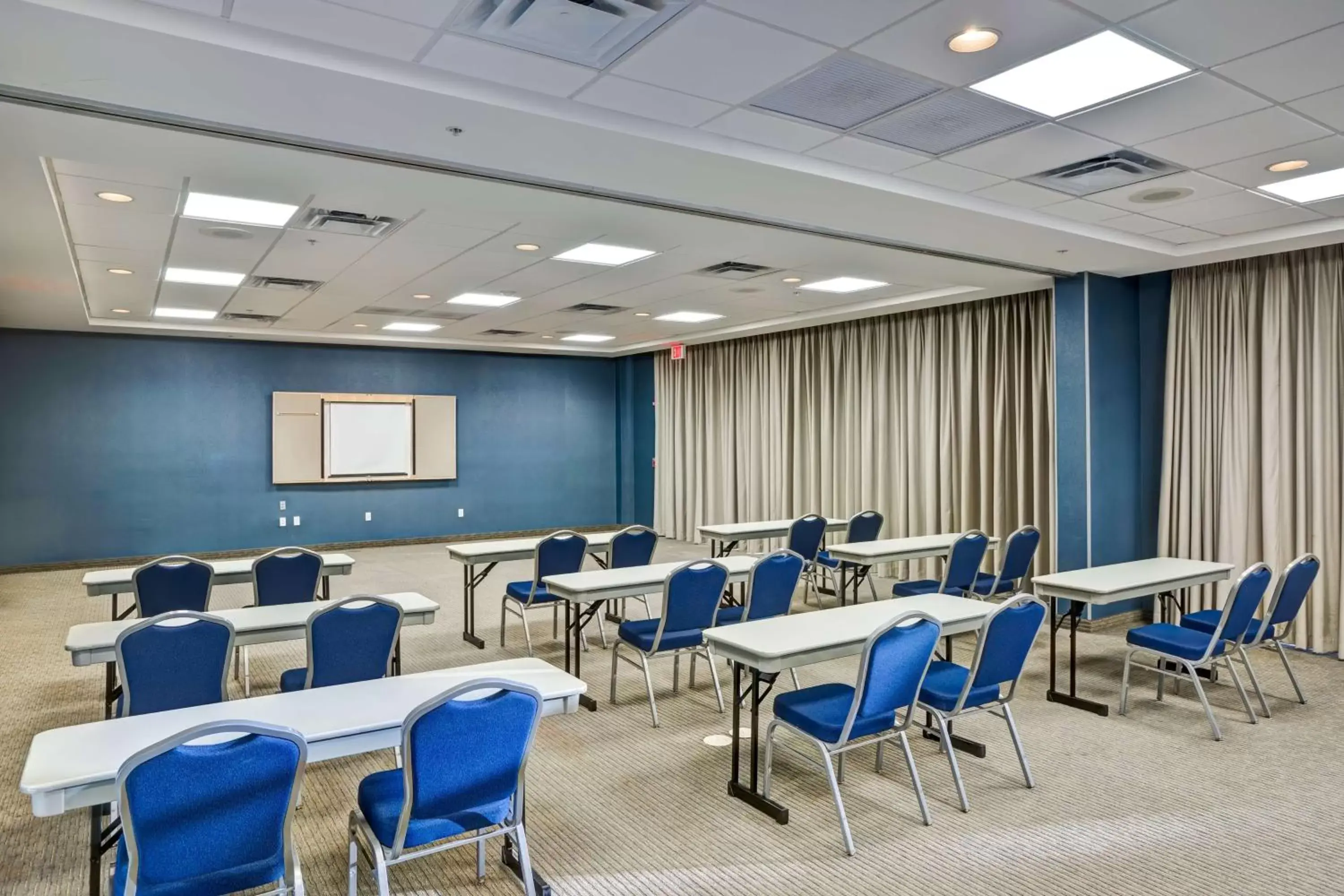 Meeting/conference room in Hampton Inn & Suites Sarasota / Bradenton - Airport