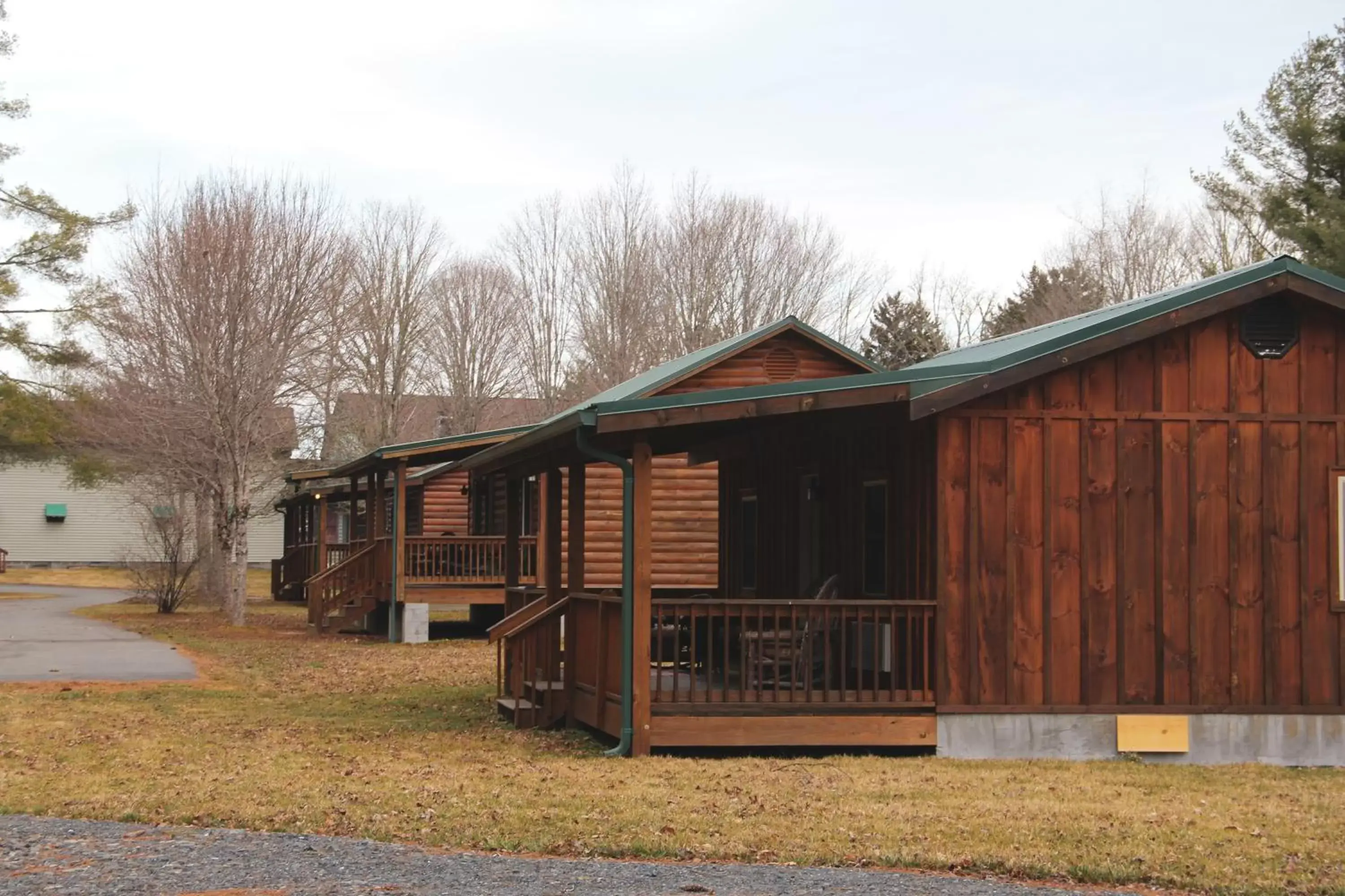 Property Building in The Pineola