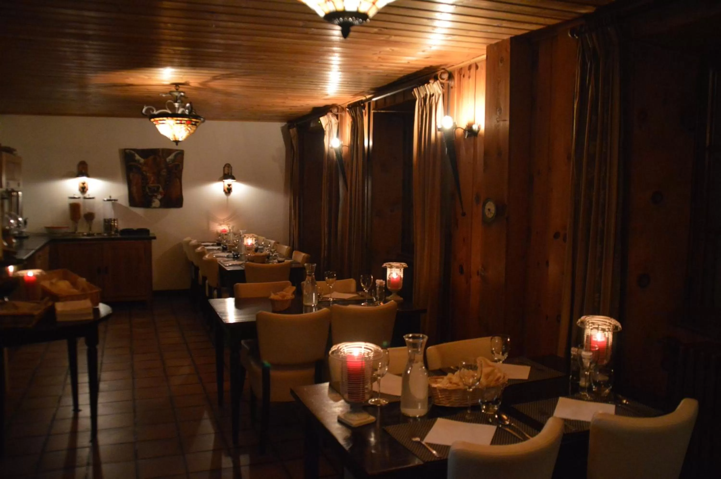 Restaurant/places to eat in Hotel Le Genepy