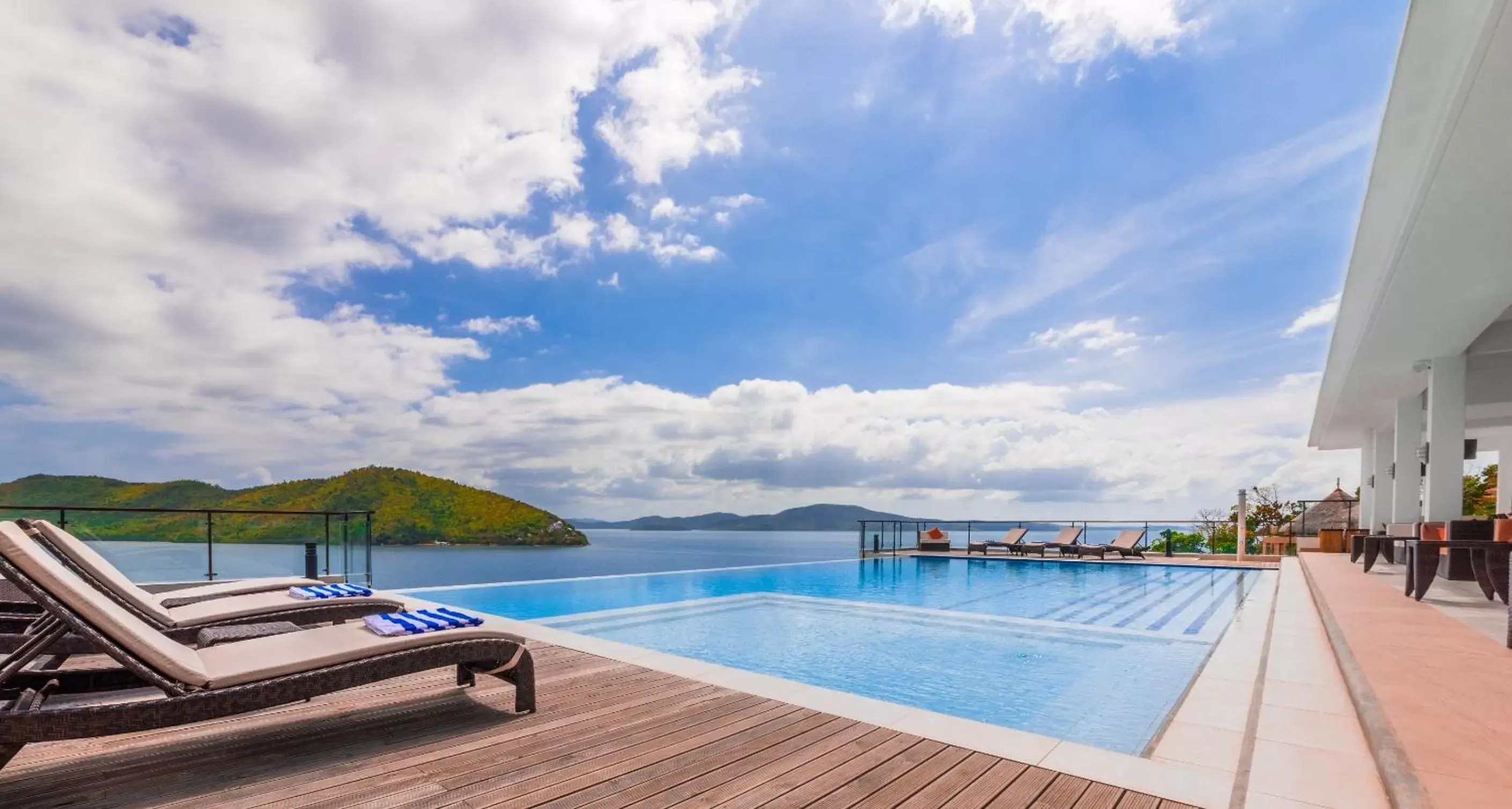 Swimming Pool in Busuanga Bay Lodge