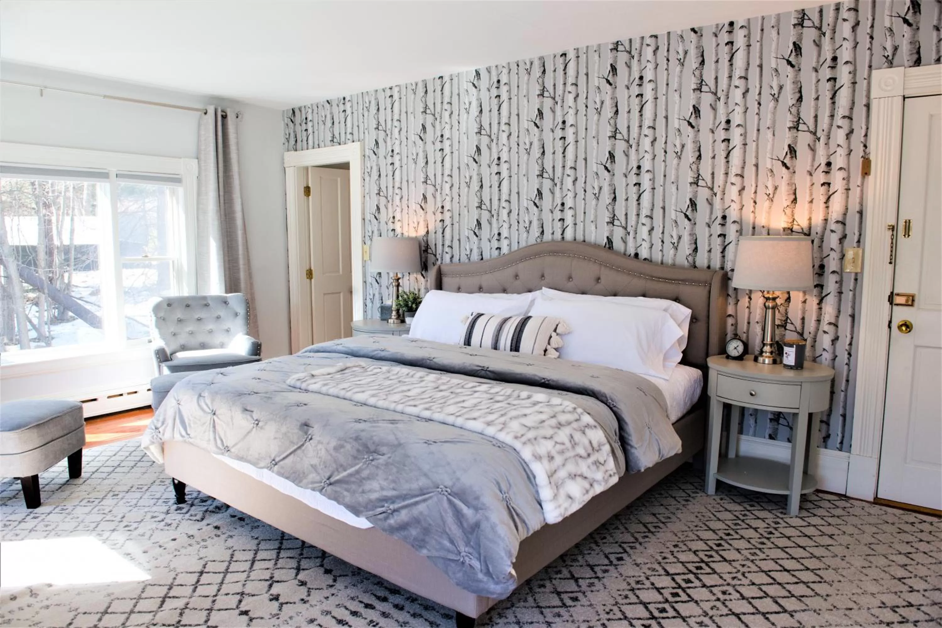 Bedroom, Bed in Inn on Golden Pond