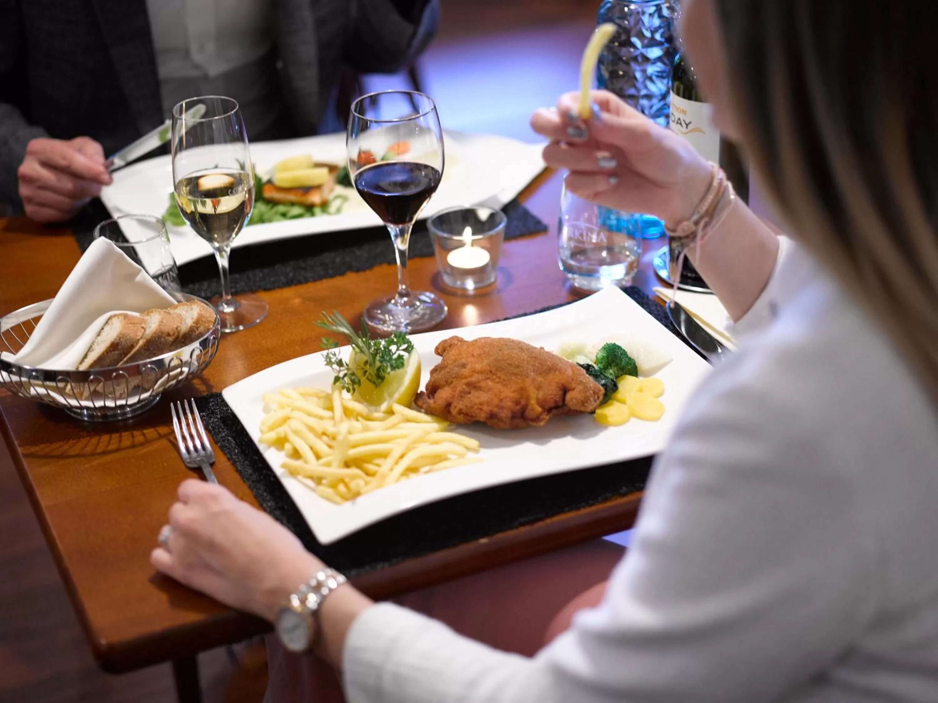 Food and drinks in Hotel Holiday Thun