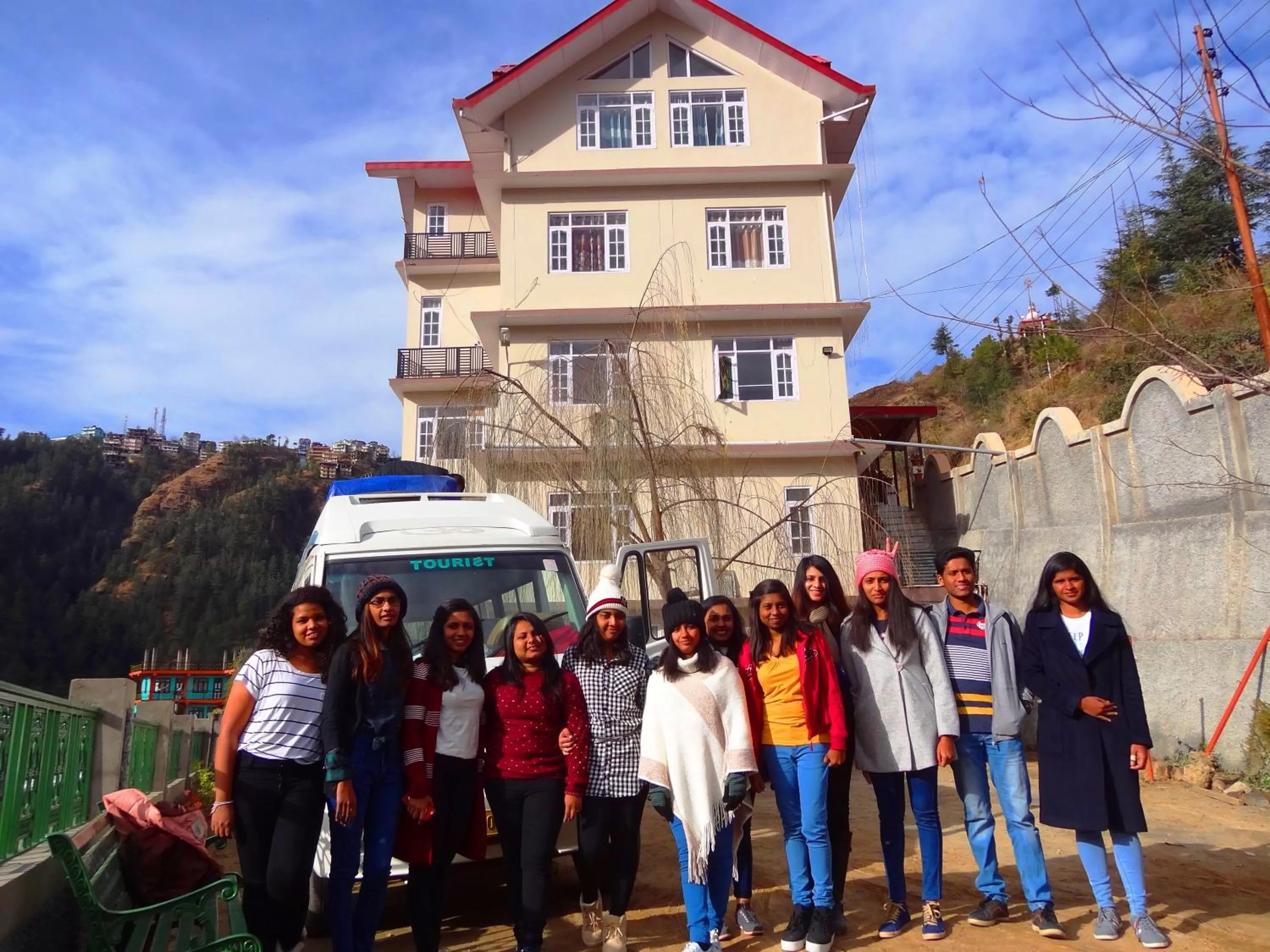 Mountain view in Sai Cottage Shimla