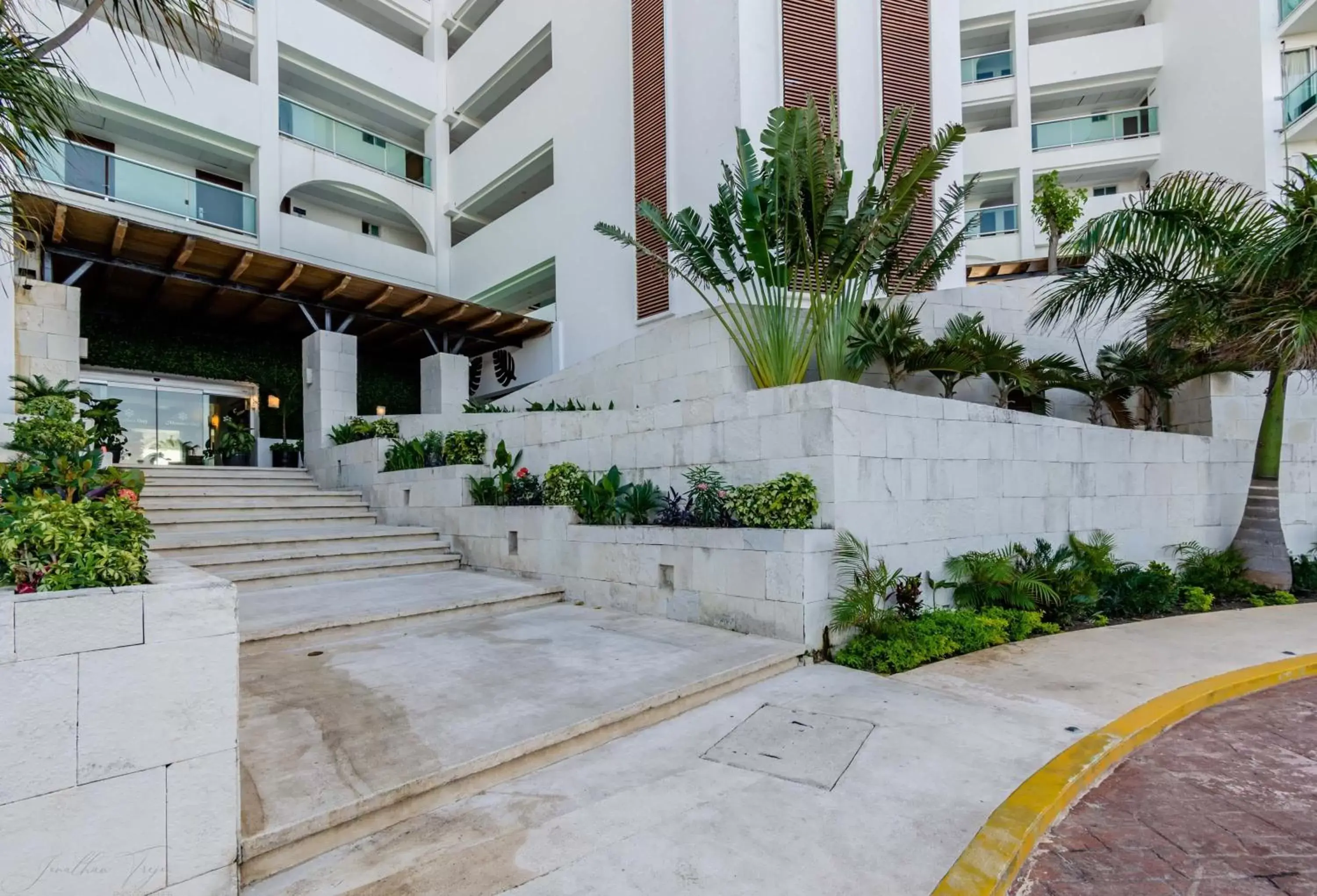 Facade/entrance, Property Building in Ocean Dream Cancun by GuruHotel