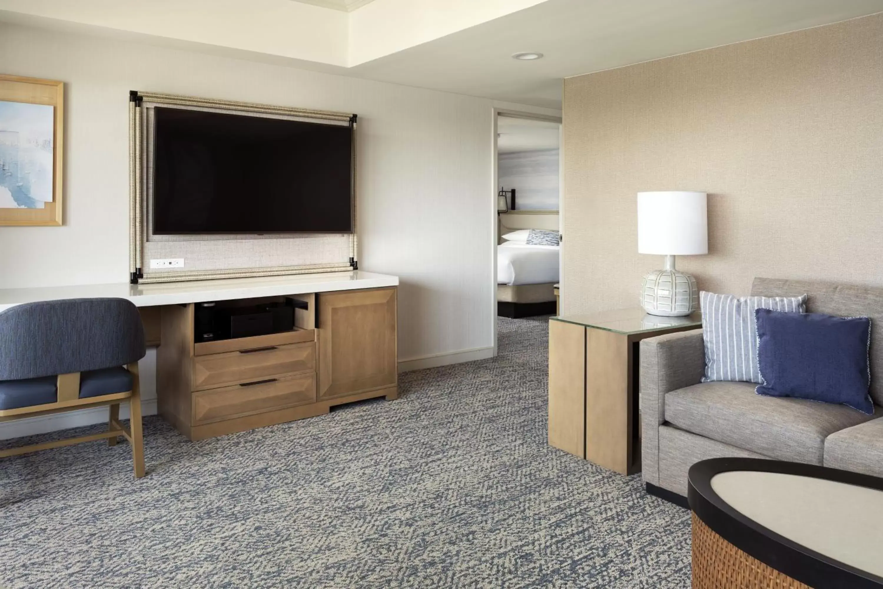 Photo of the whole room, TV/Entertainment Center in San Diego Marriott Marquis and Marina