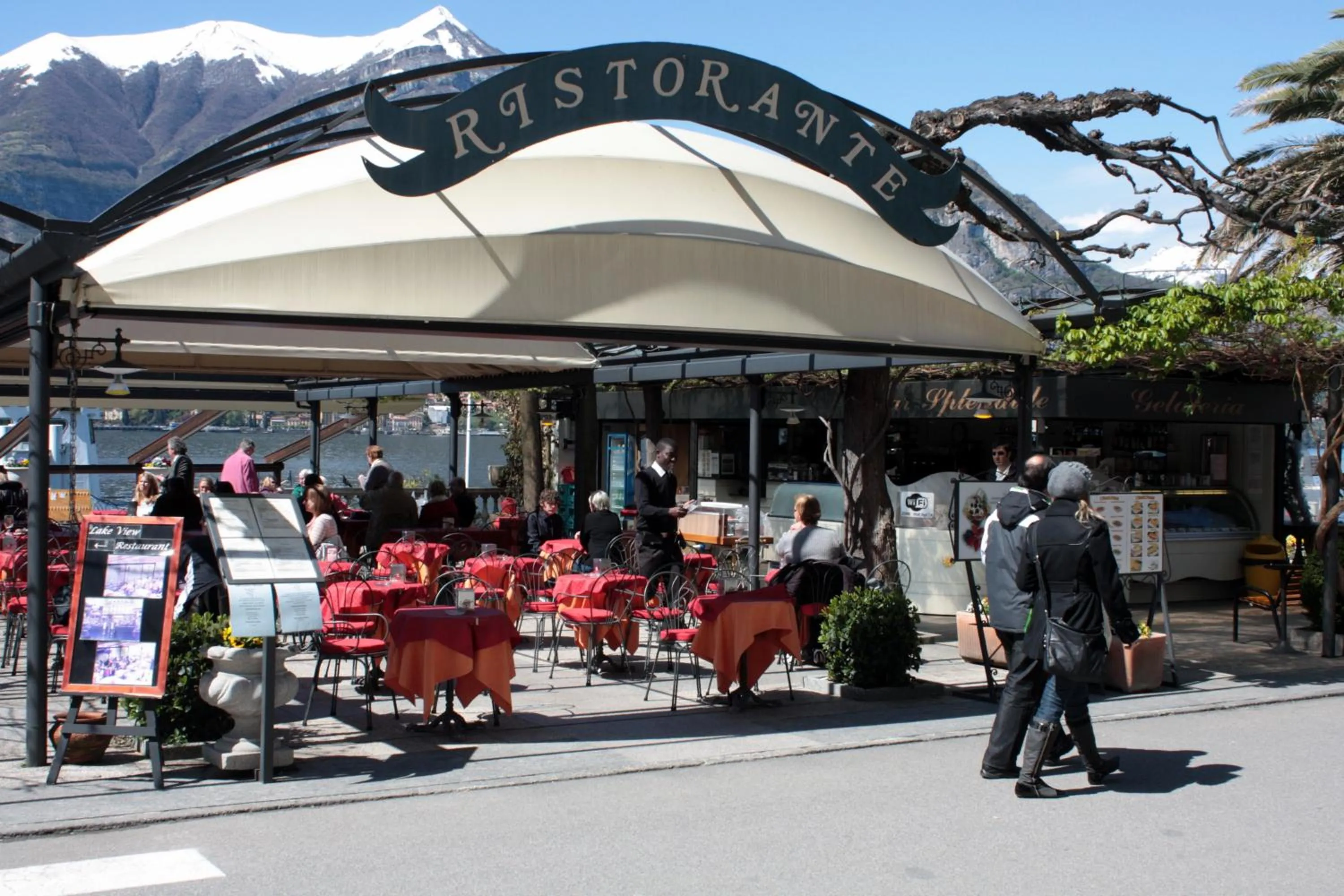 Restaurant/places to eat in Hotel Excelsior Splendide