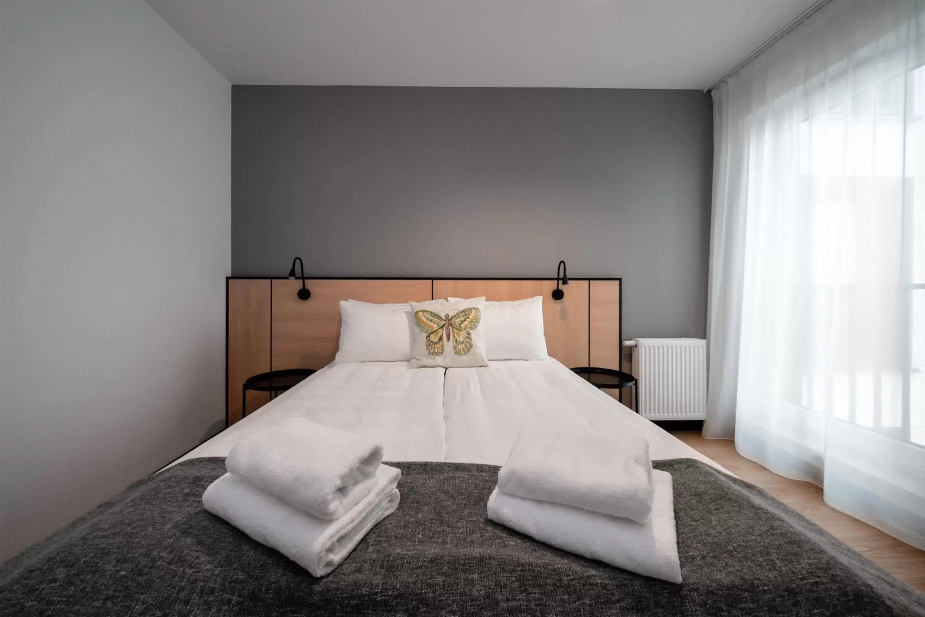 Bedroom, Bed in Hotel Tulip Residences Warsaw Targowa