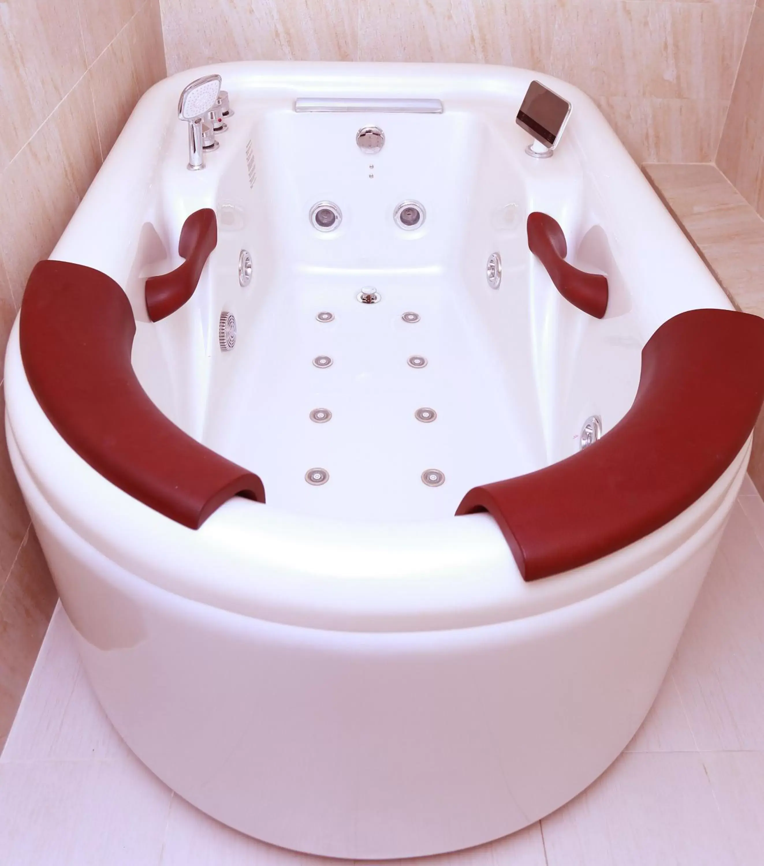 Fitness centre/facilities in Marino Royal Hotel Fitness centre/facilities in Marino Royal Hotel