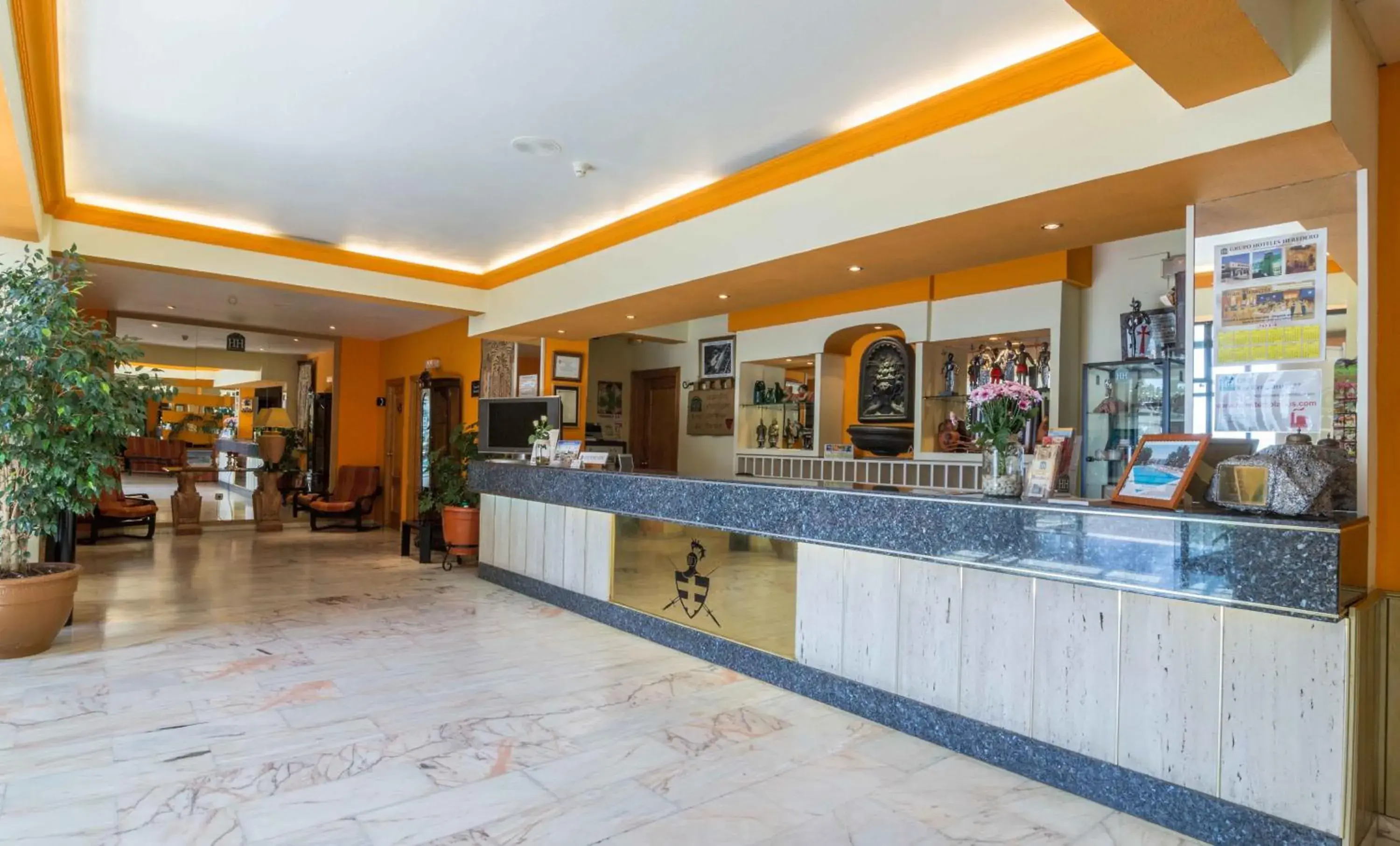 Lobby or reception in Hotel Los Templarios