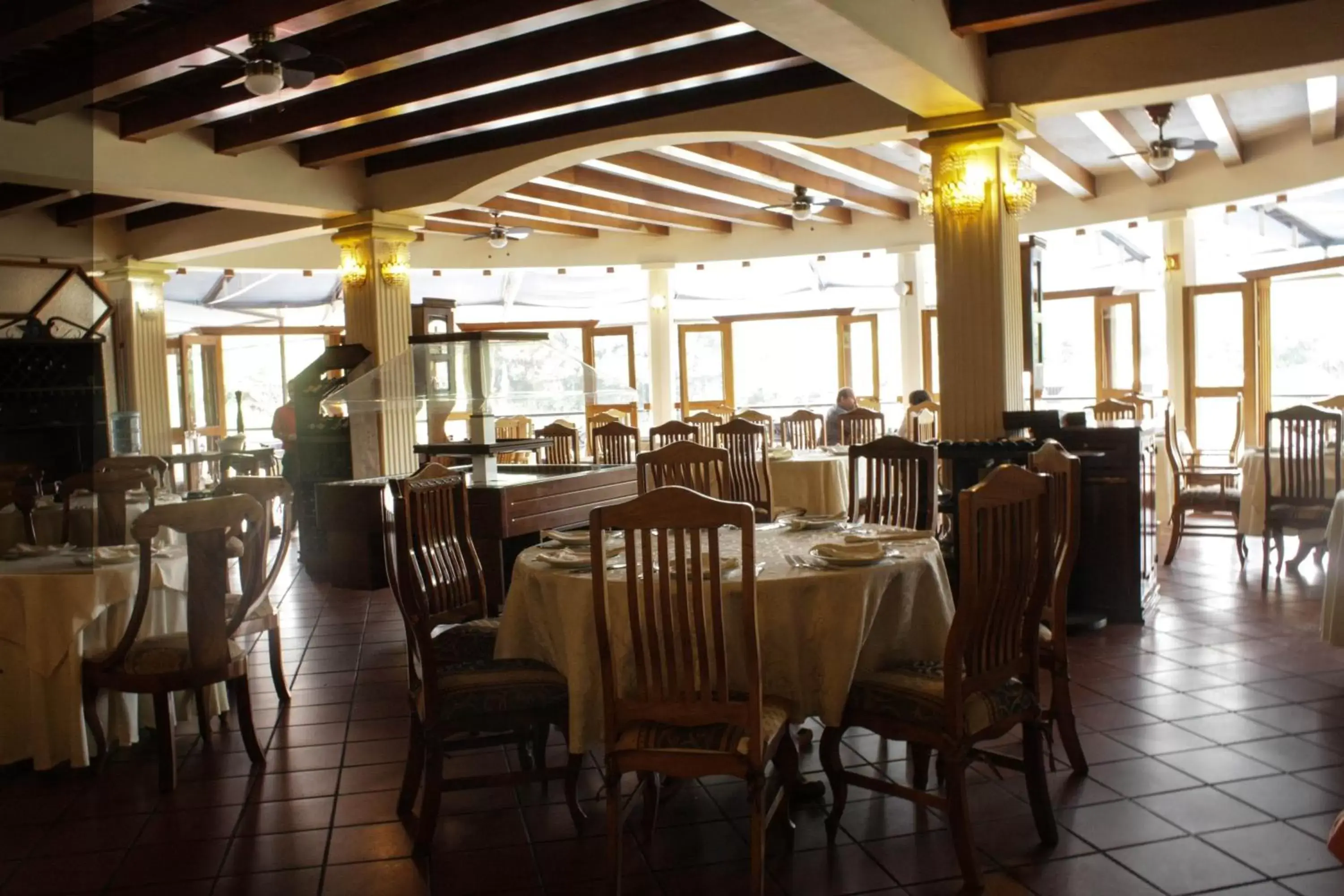 Restaurant/Places to Eat in Hotel Martino Spa and Resort