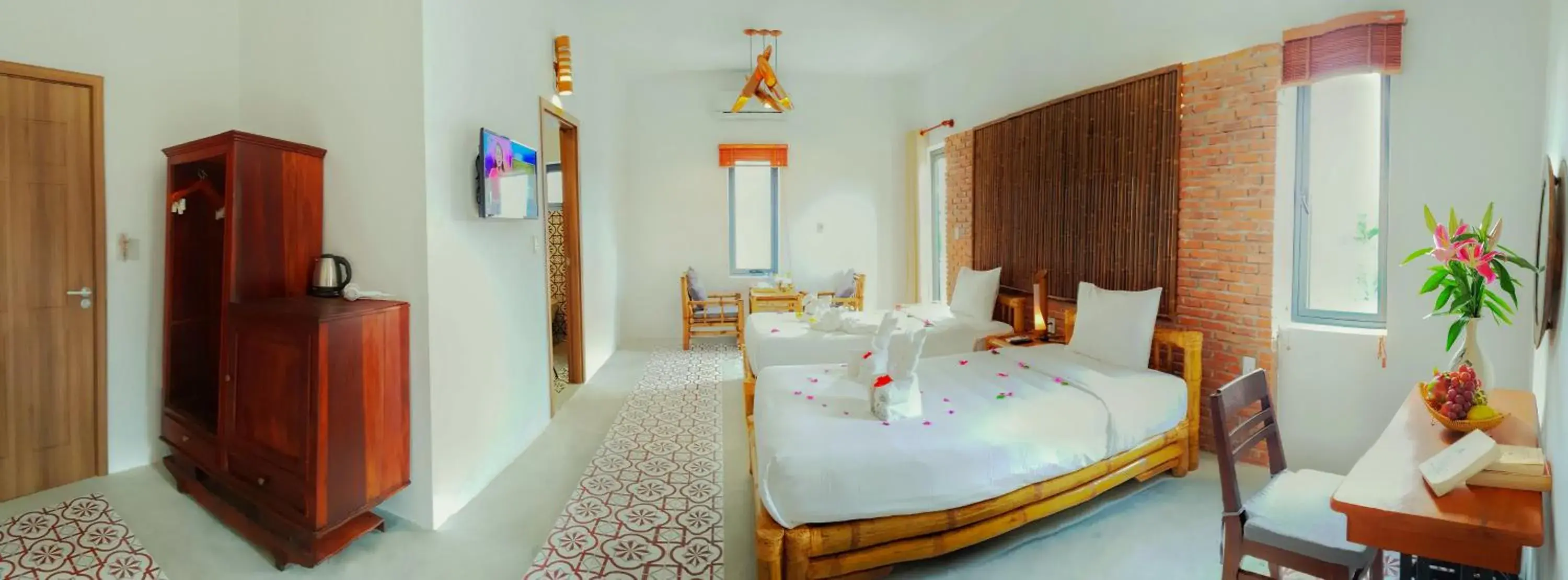 Bedroom, Dining Area in Hoi An Rustic Villa