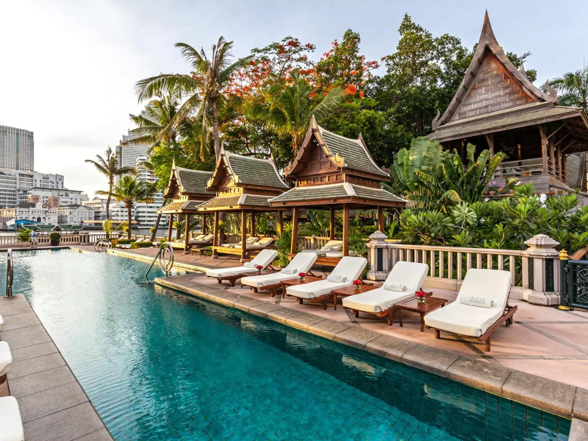 Swimming Pool in The Peninsula Bangkok - SHA Extra Plus