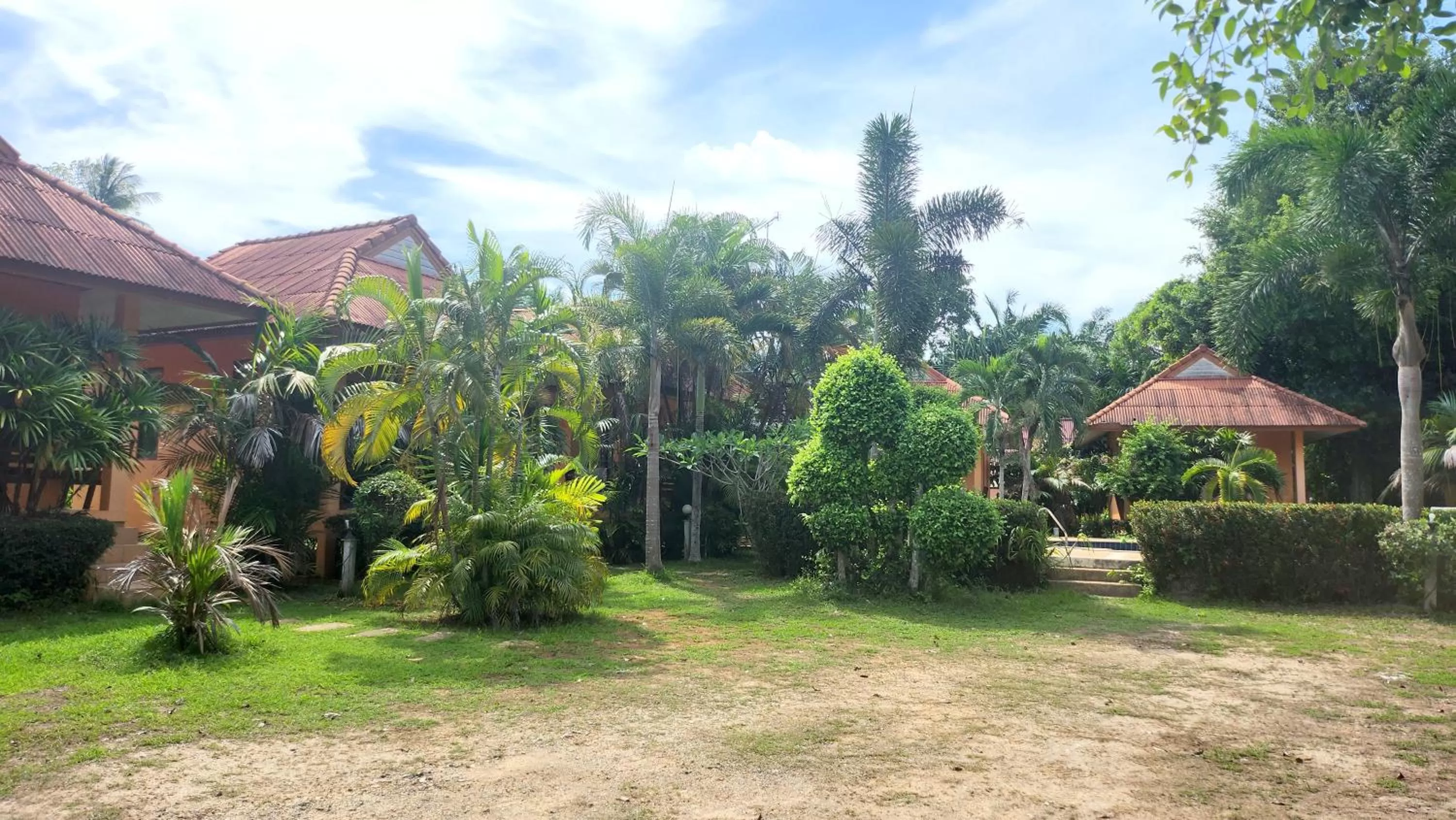 Sawaddee Aonang Resort