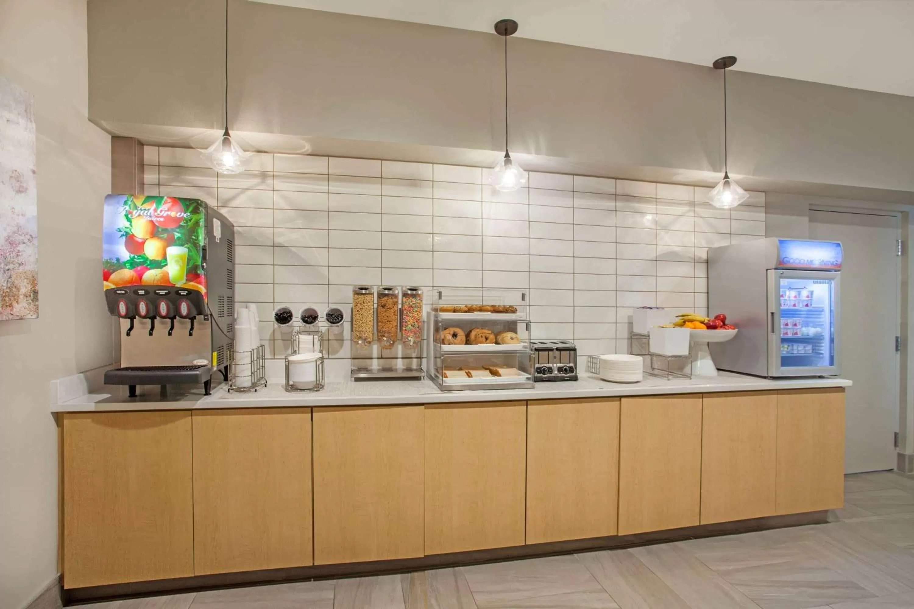 Restaurant/places to eat in La Quinta by Wyndham Madera