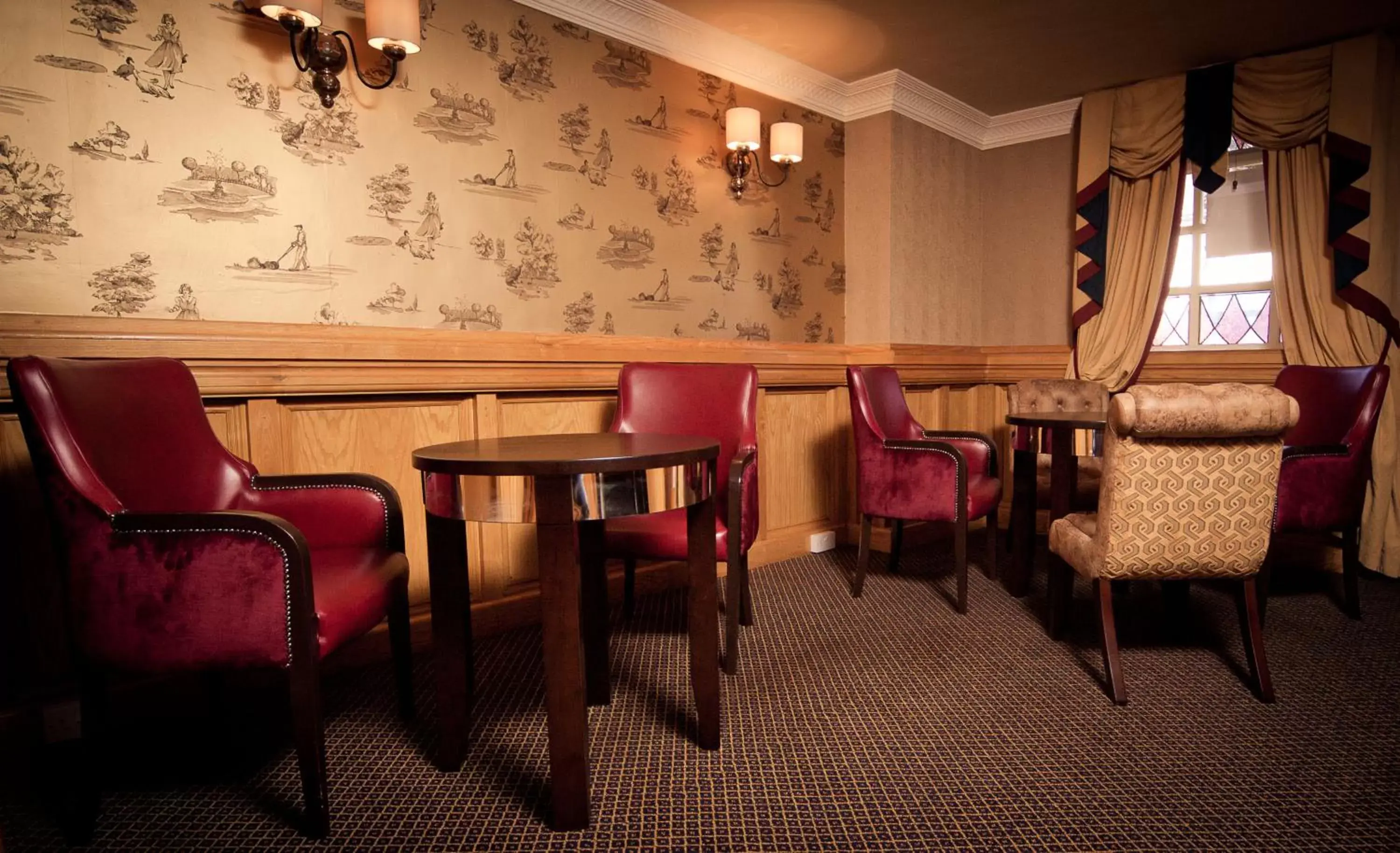 Lobby or reception, Restaurant/Places to Eat in Darnley Lodge Hotel