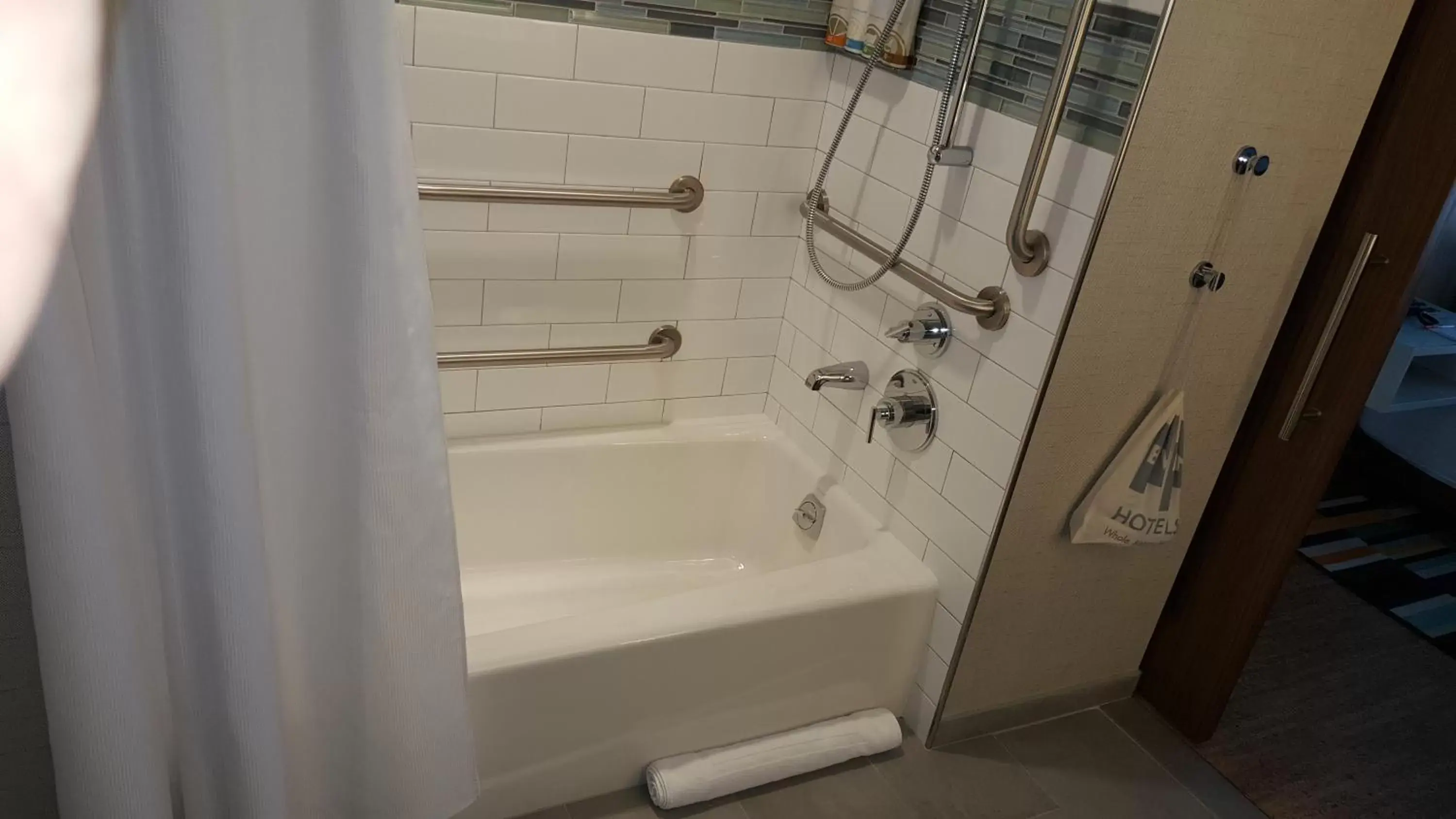 King Room  - Disability Access with Bath Tub in EVEN Hotel New York - Times Square South, an IHG Hotel