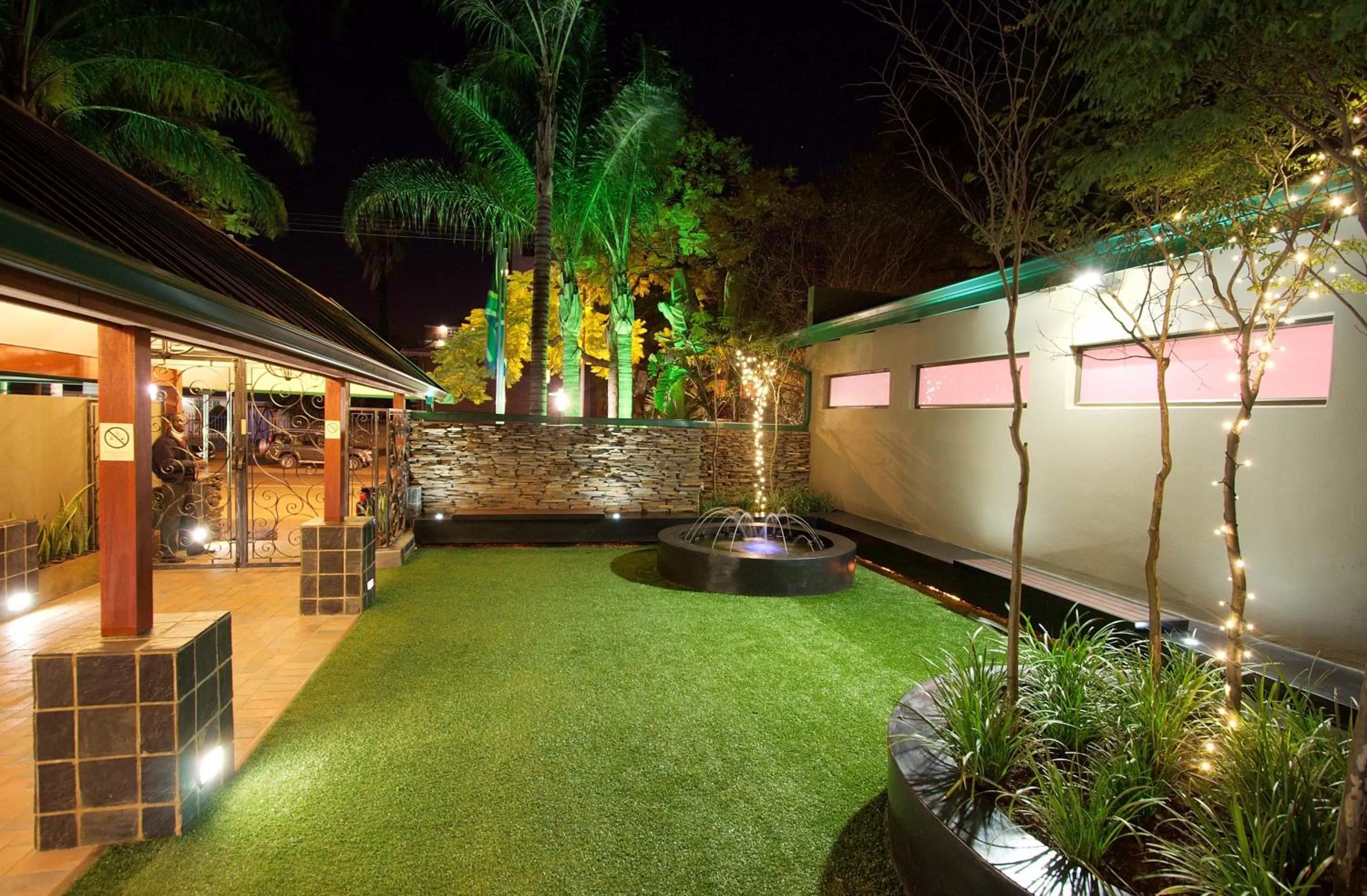 Garden in Hotel 224 & Apartments