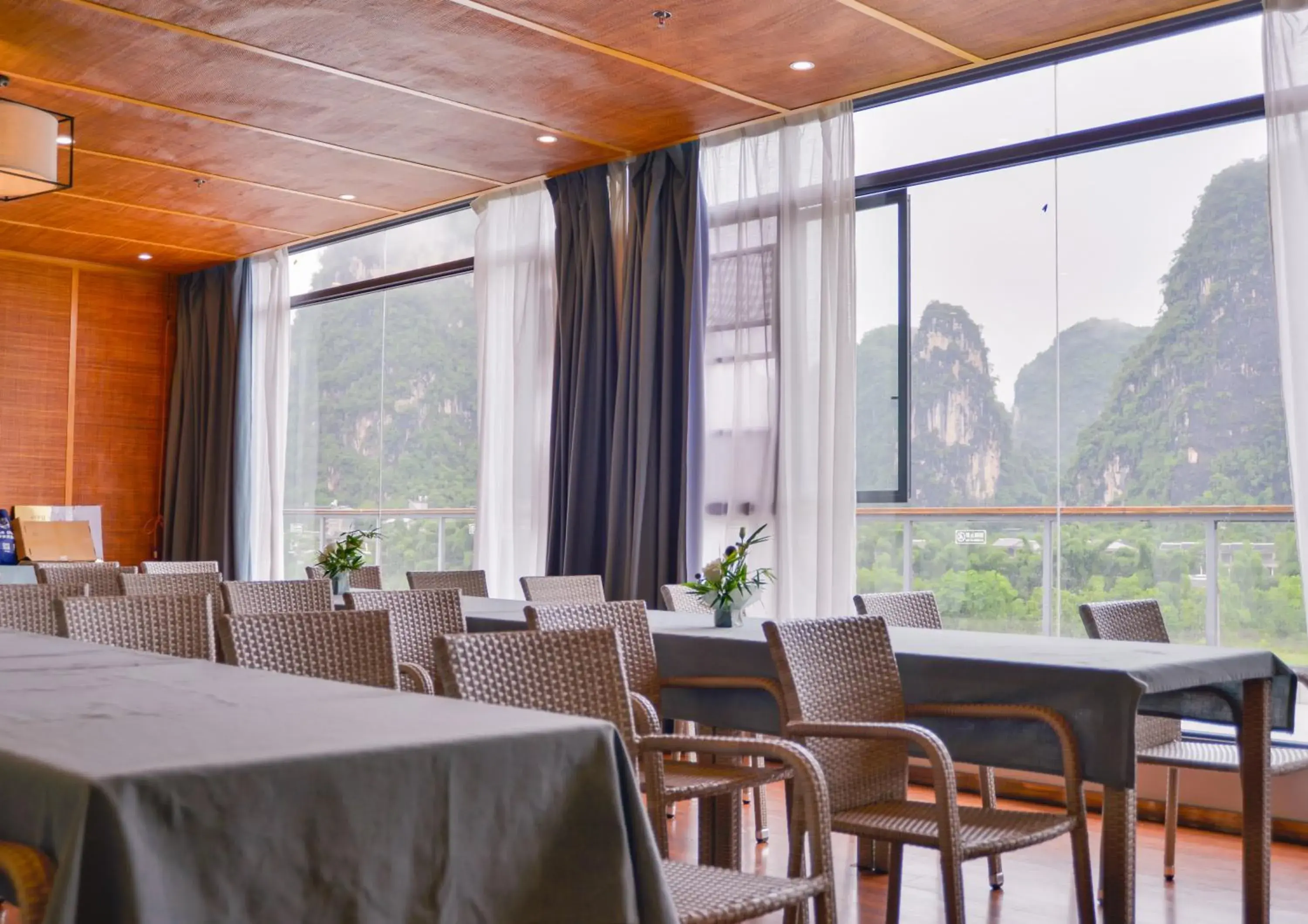 Natural landscape, Restaurant/Places to Eat in Yangshuo Zen Garden Resort