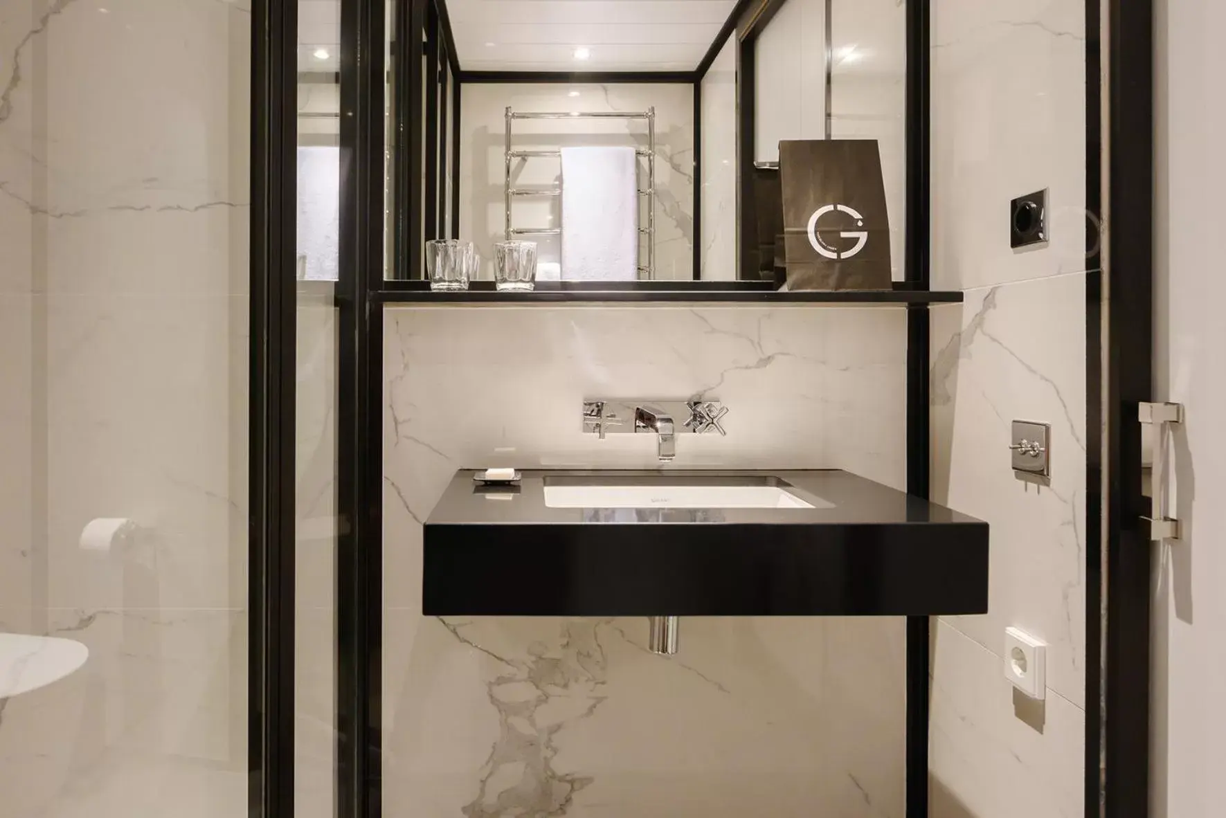 Bathroom in Seventy Barcelona