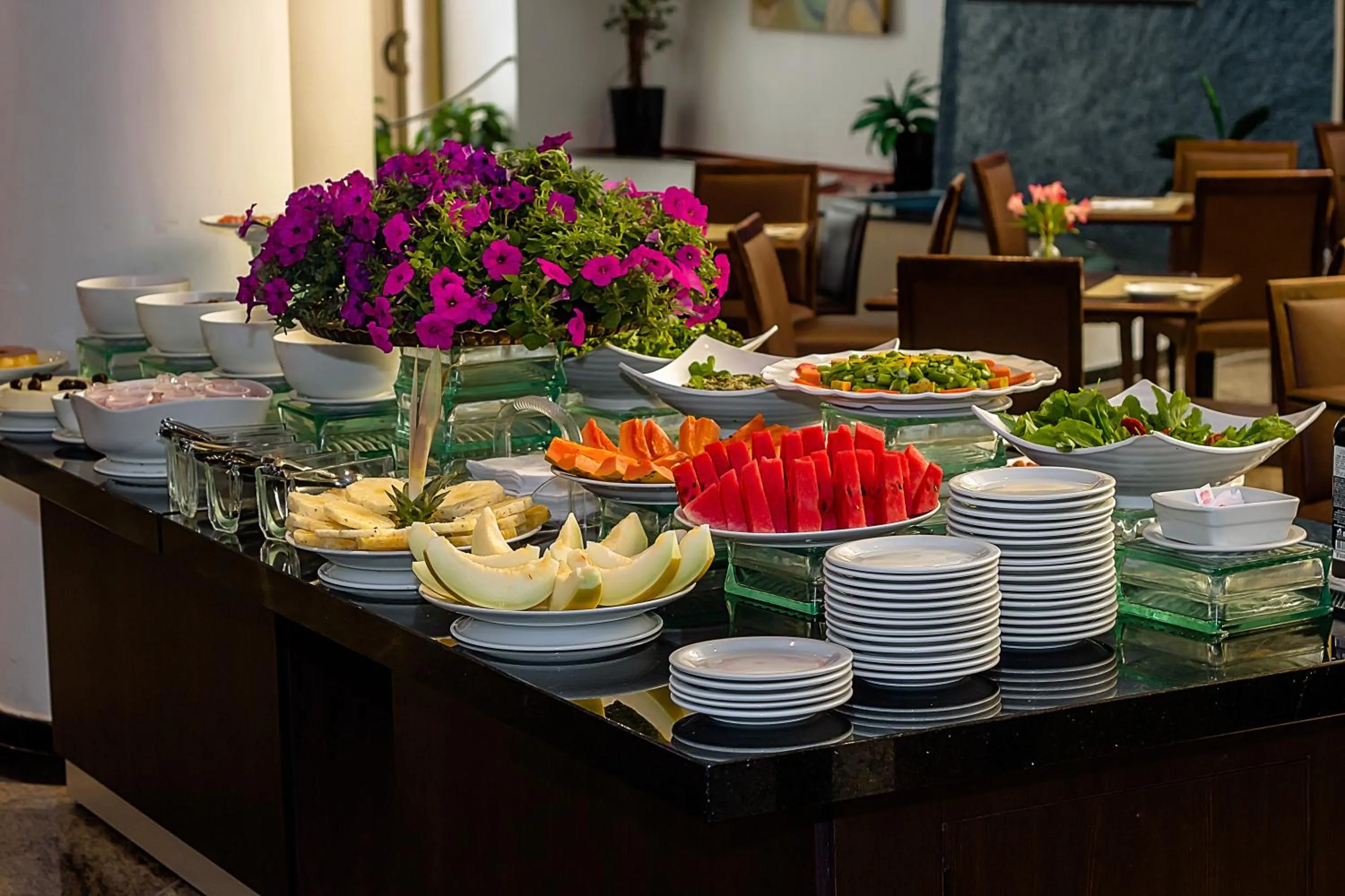 Food in Hotel Shelton