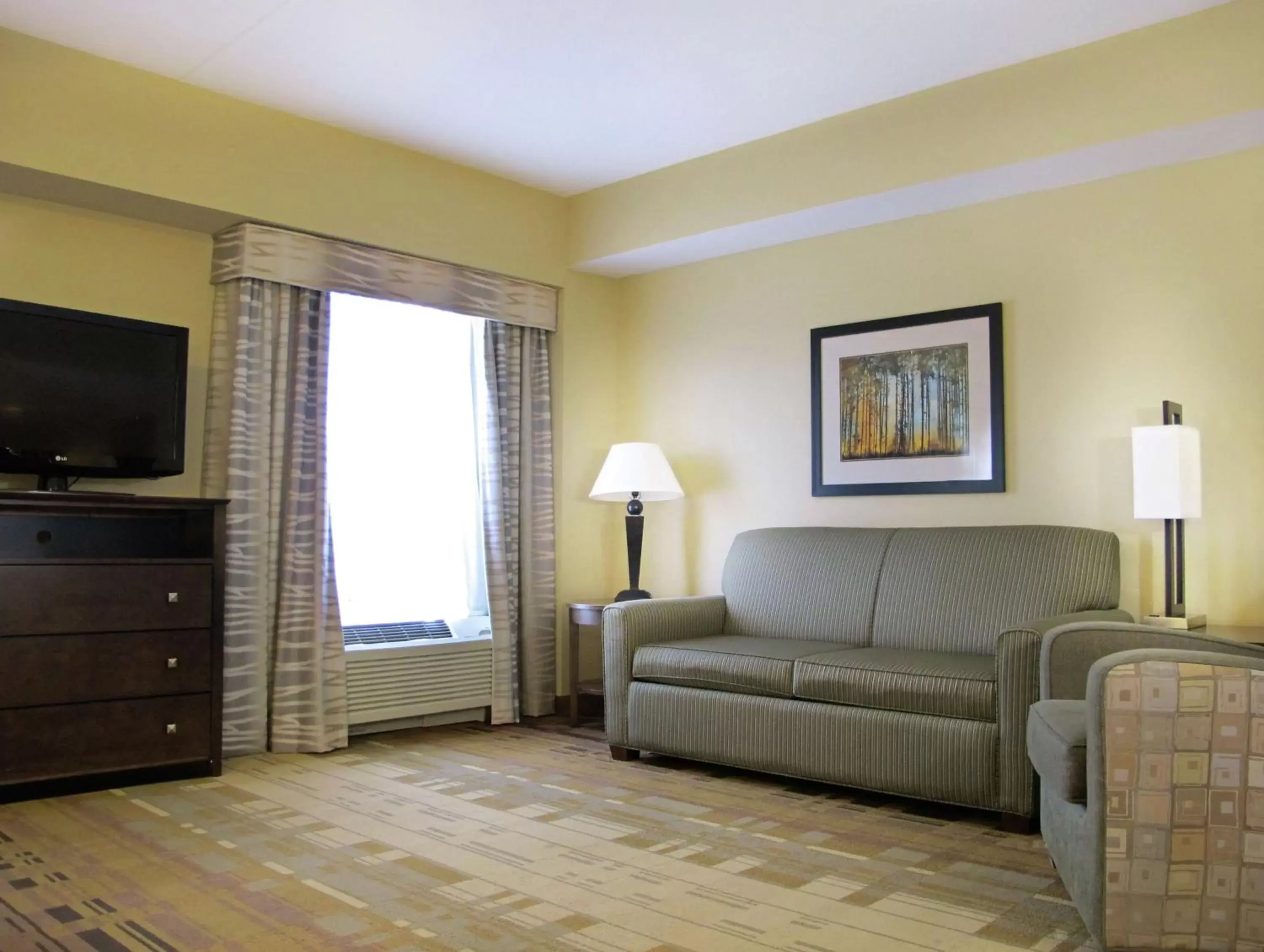 Living room, Seating Area in Homewood Suites by Hilton Coralville - Iowa River Landing