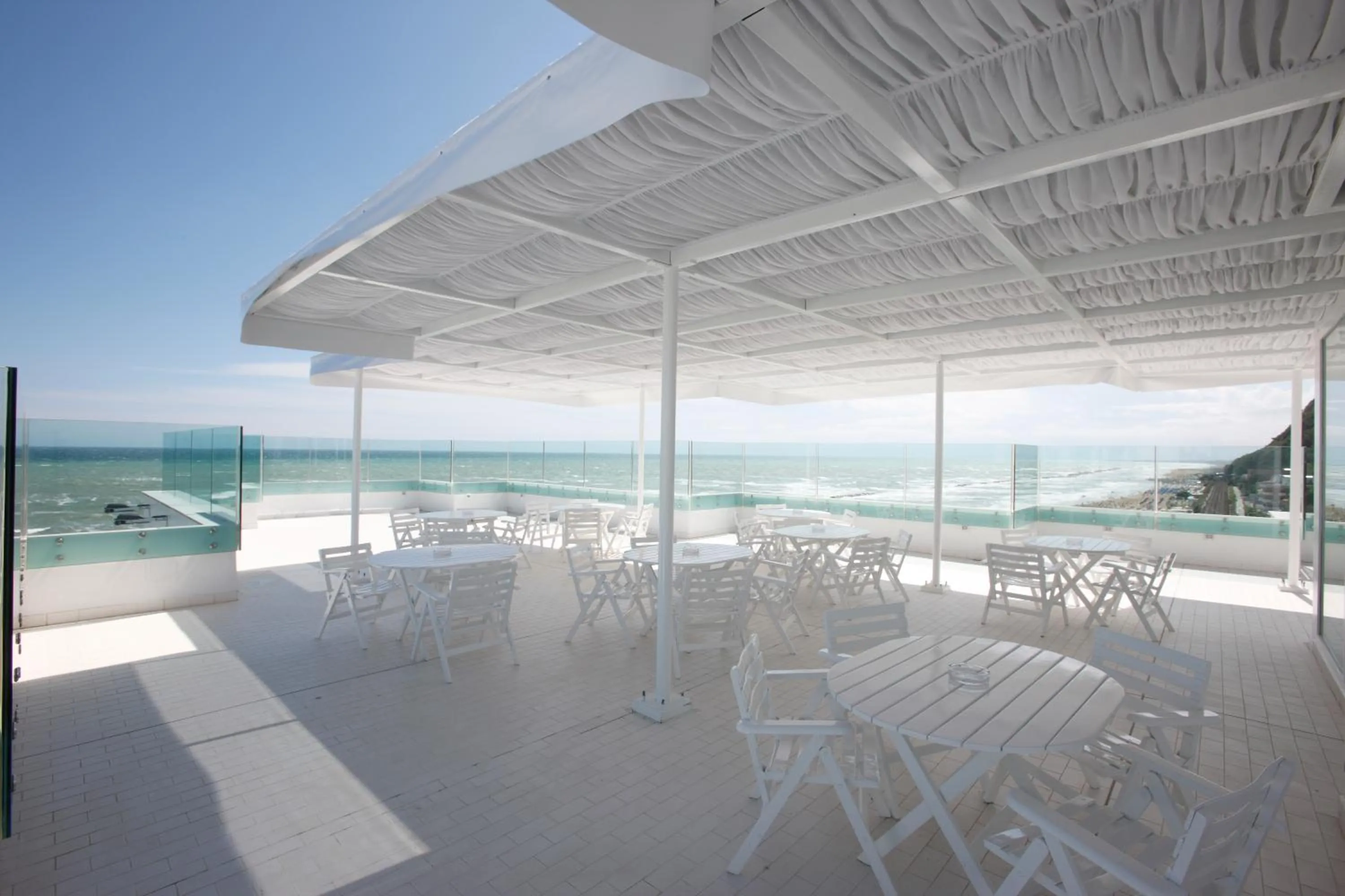 Spring in Hotel Alexander Museum Palace