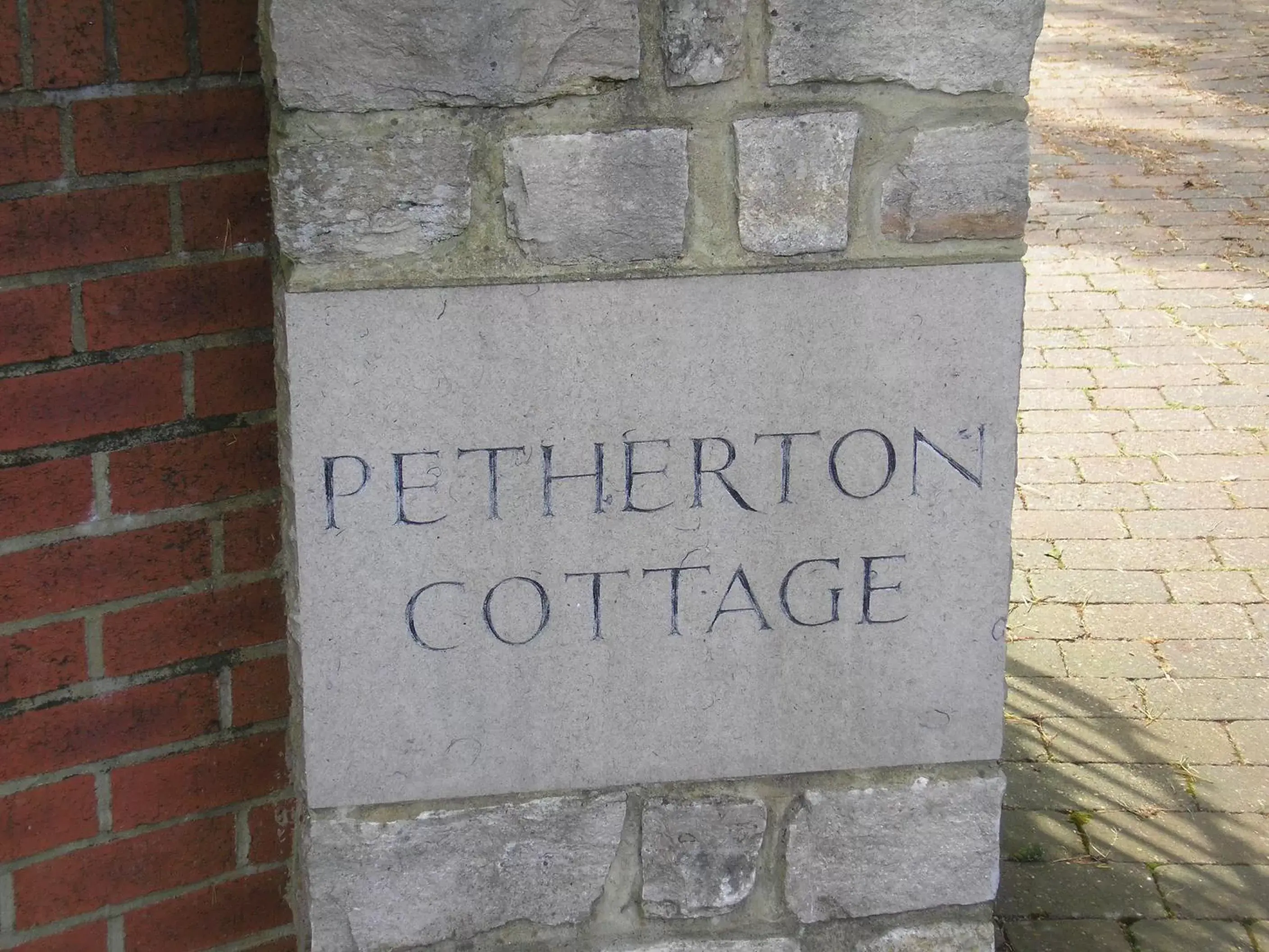 Property Logo/Sign in Petherton Cottage Studios