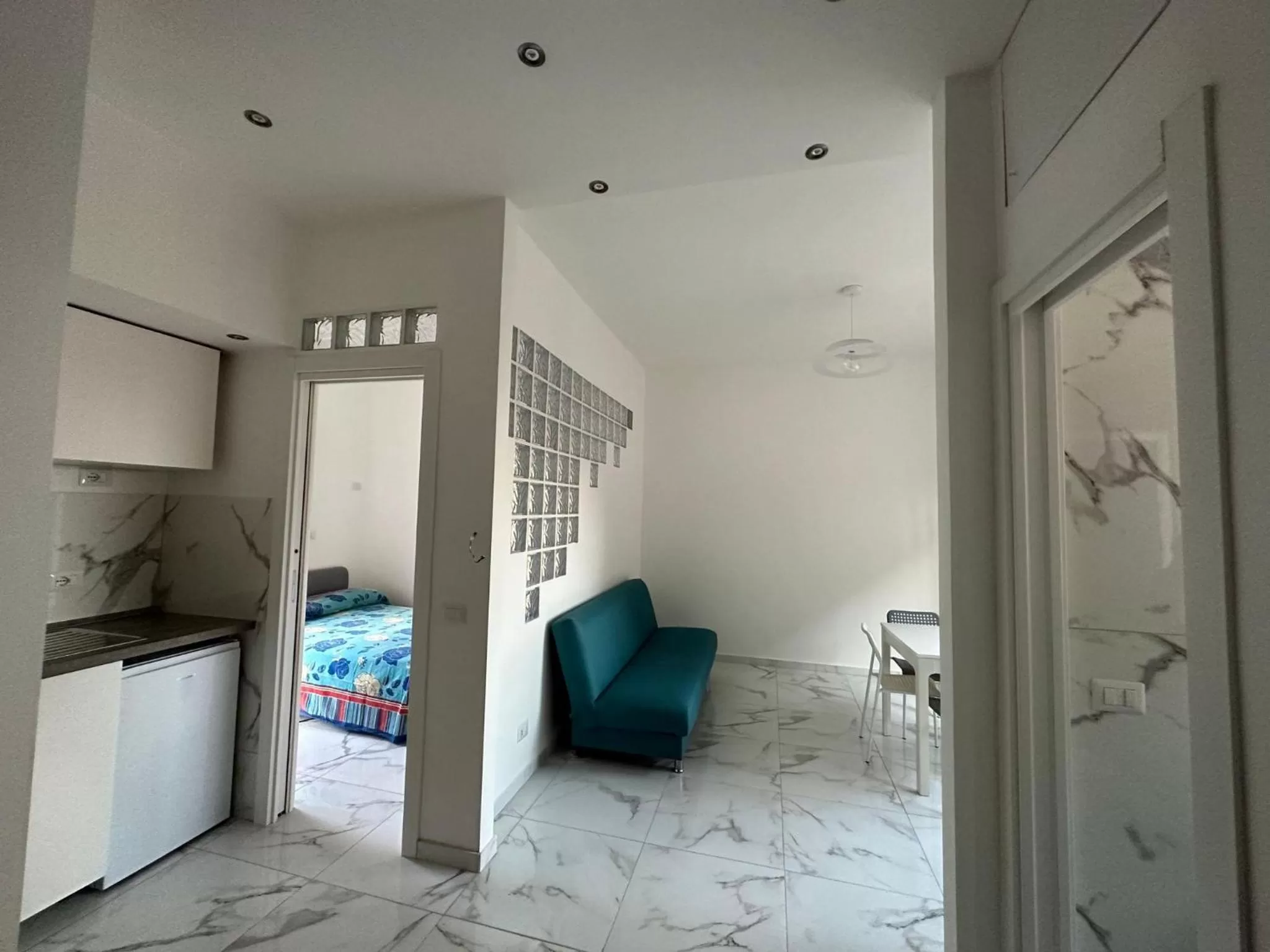 Al Porto Di Roma B&B