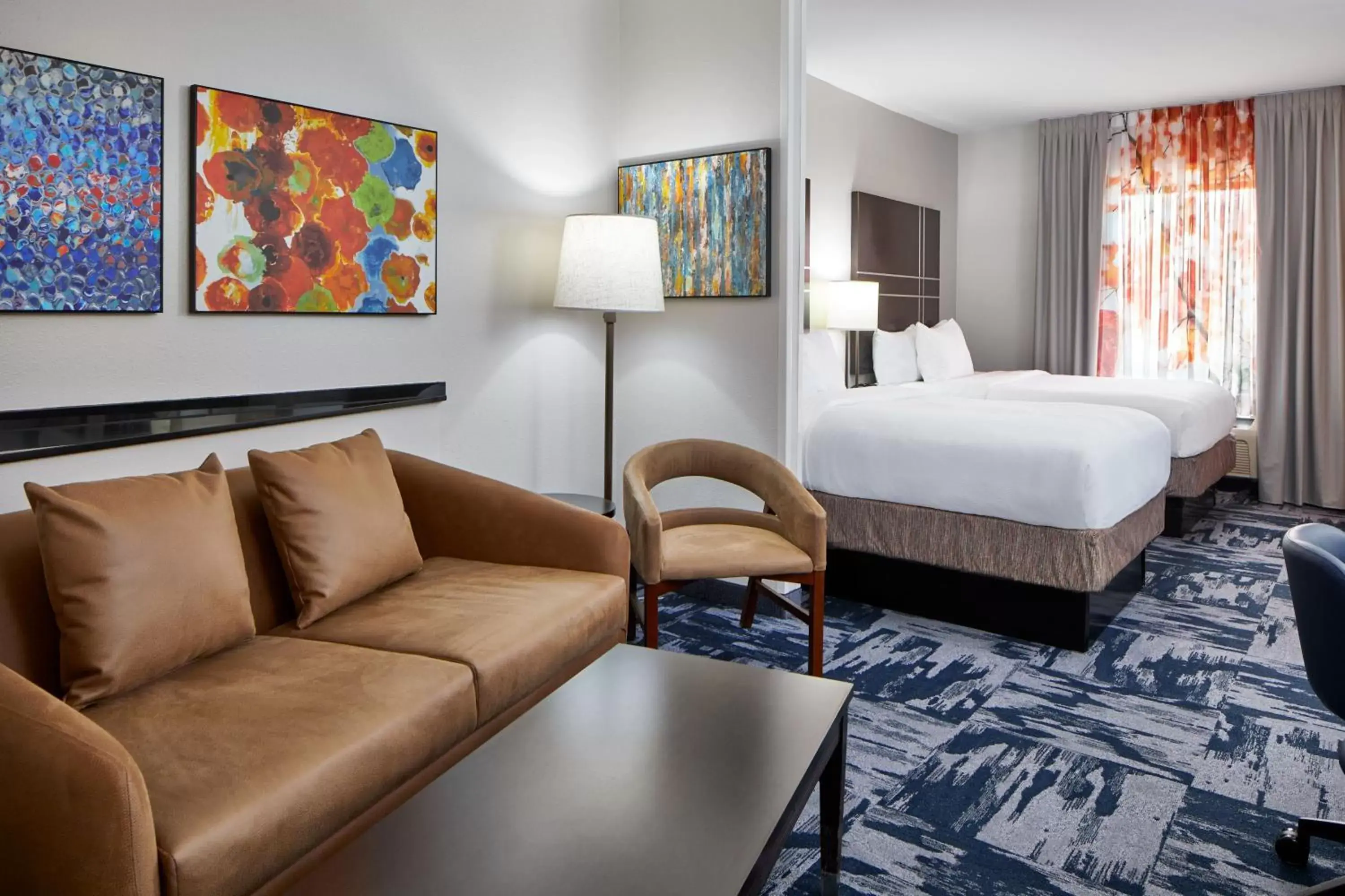 Bedroom in Fairfield Inn & Suites by Marriott Gainesville