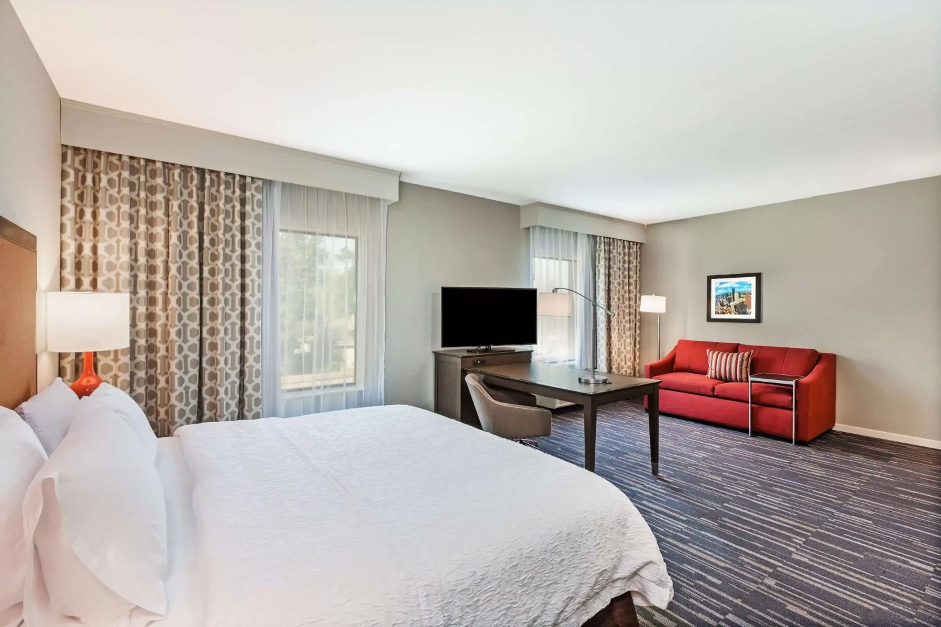 Bedroom in Hampton Inn & Suites Houston/Atascocita, Tx