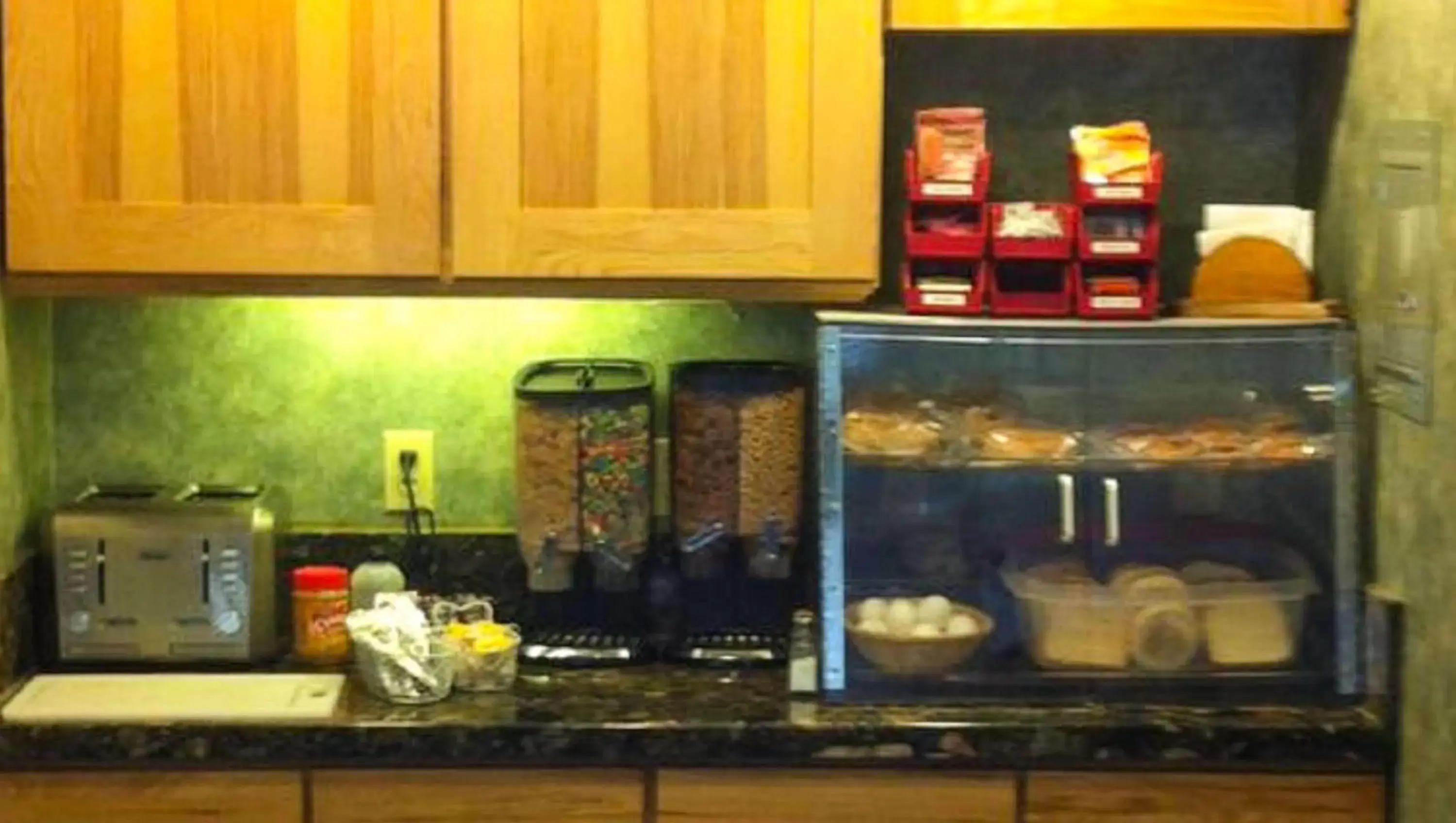 Breakfast in Magnuson Hotel Ely Breakfast in Magnuson Hotel Ely