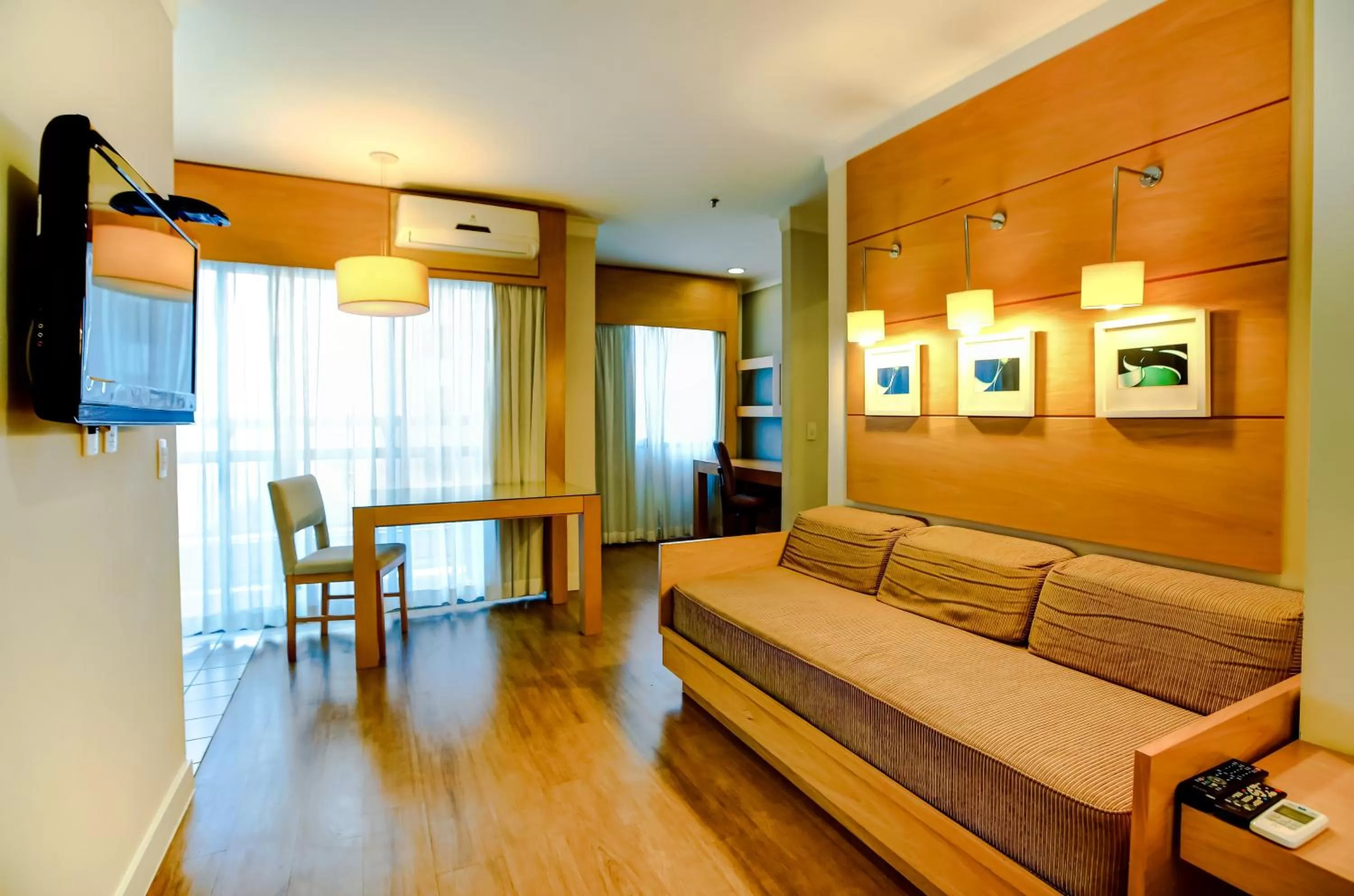 Living room in eSuítes Congonhas by Atlantica