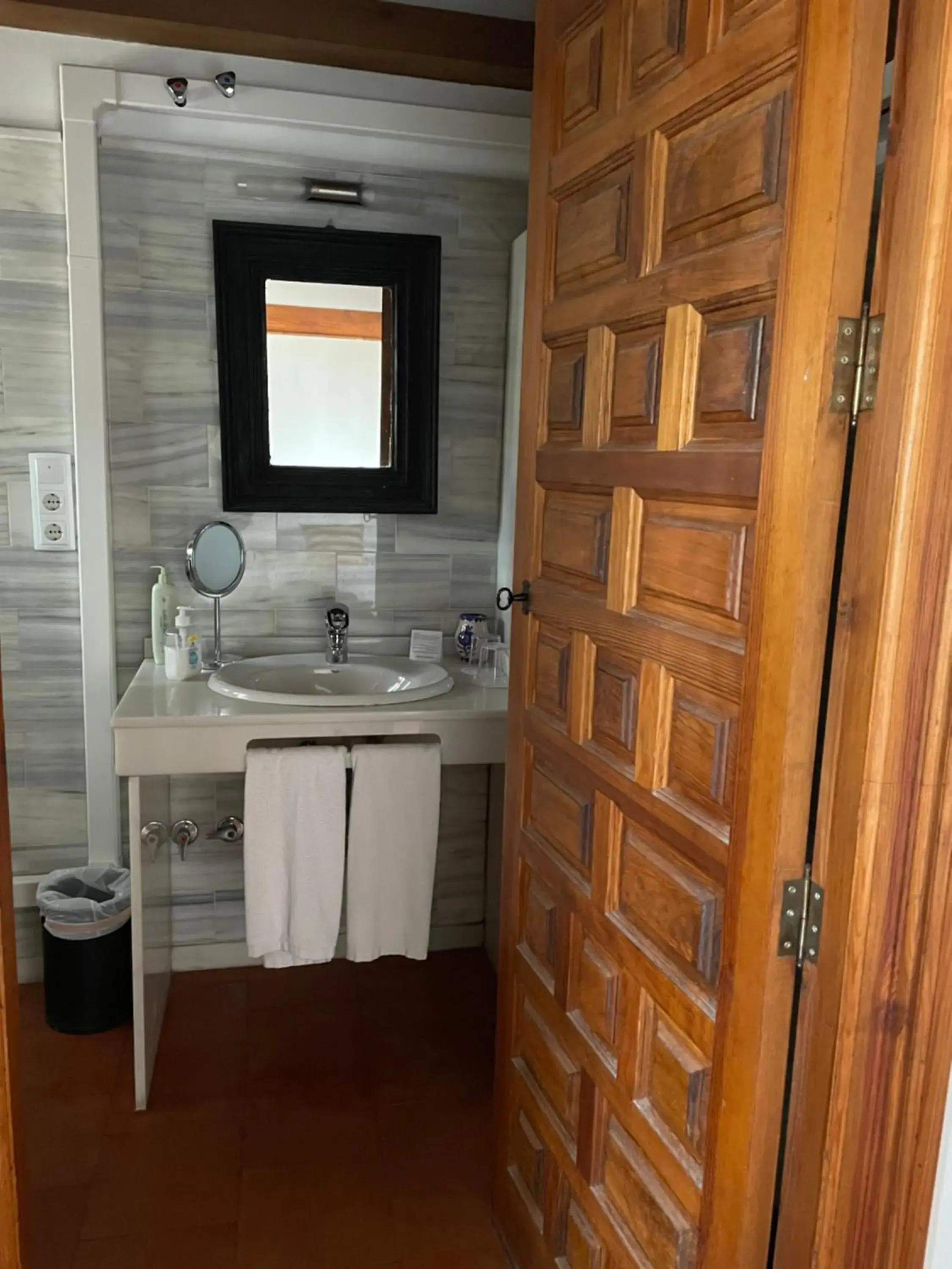 Bathroom in Hotel Santa Isabel La Real
