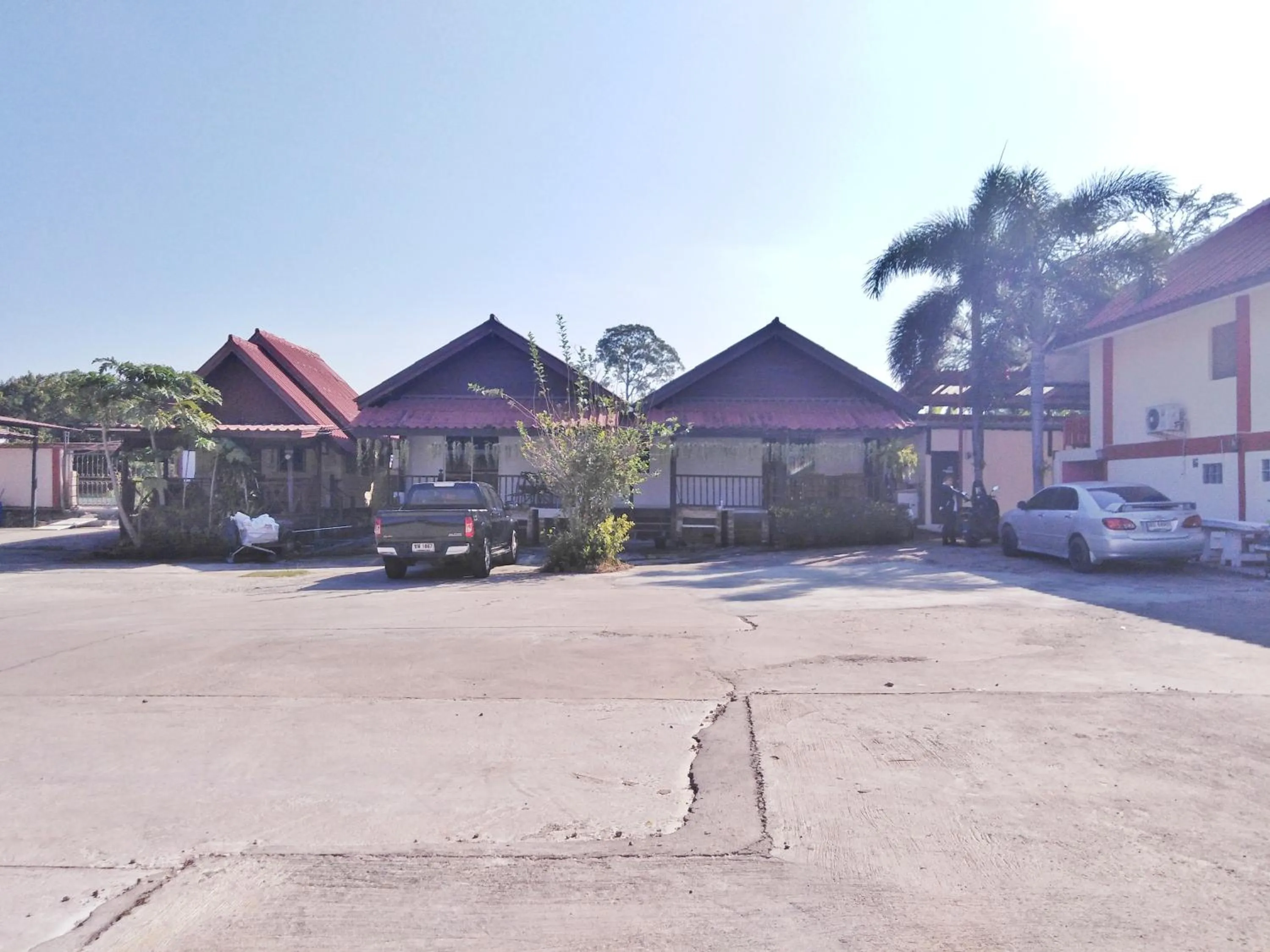 Property building in Baan Kaew Ruen Kwan