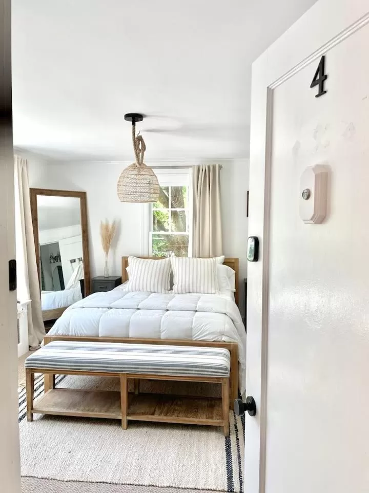 Bed in Buttonwood Boutique Hotel