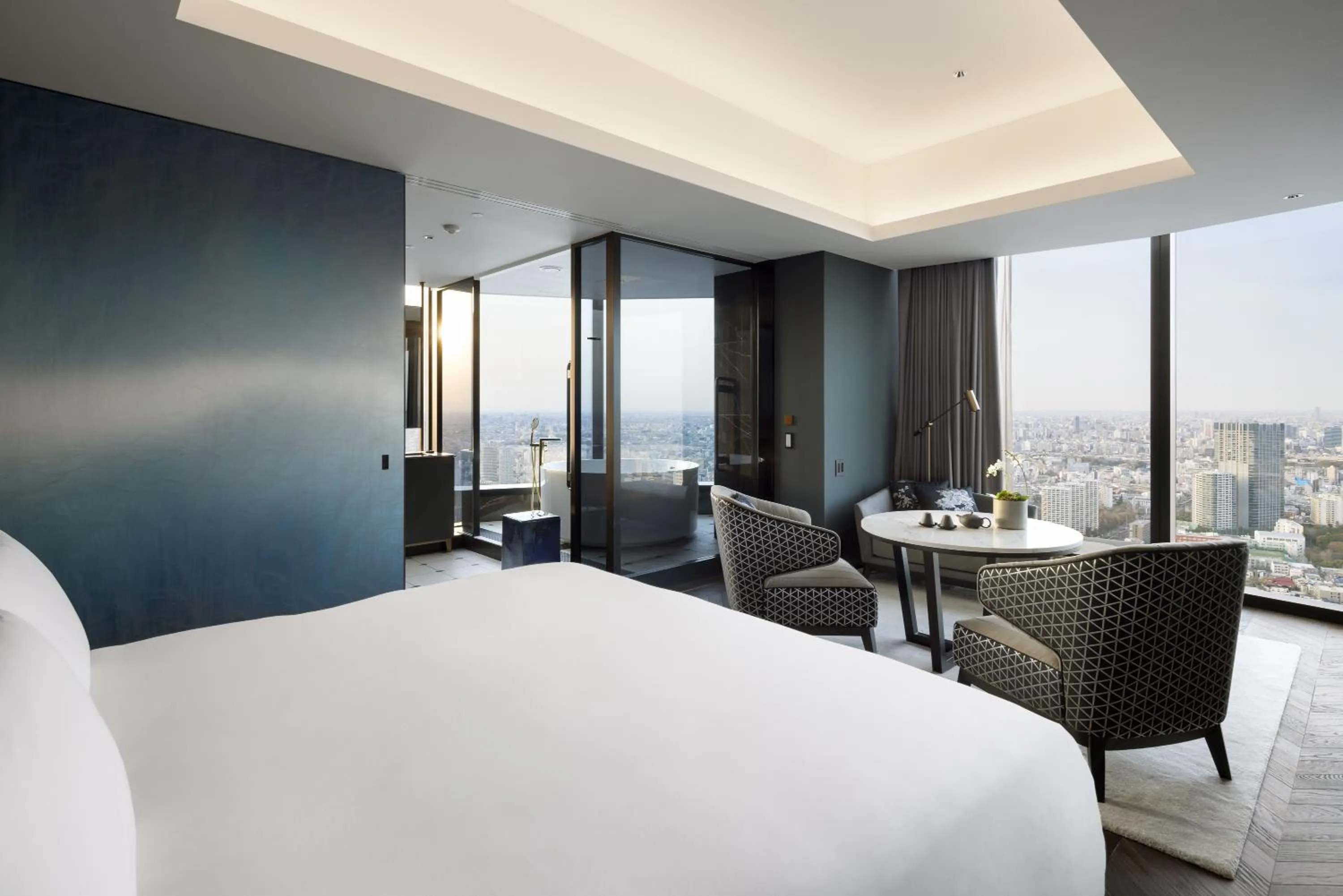 Bed in BELLUSTAR TOKYO, A Pan Pacific Hotel