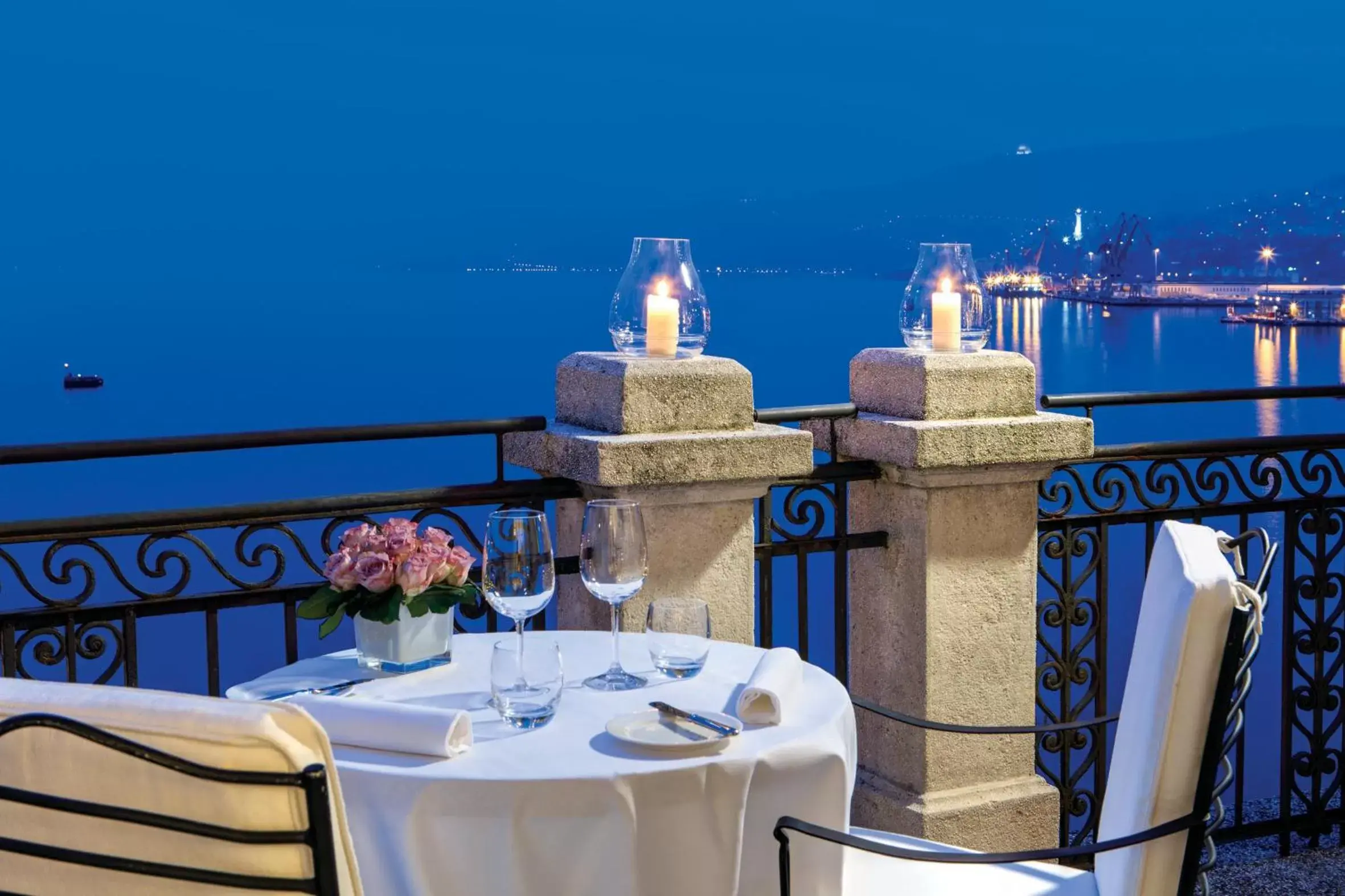 Balcony/Terrace in Savoia Excelsior Palace Trieste - Starhotels Collezione