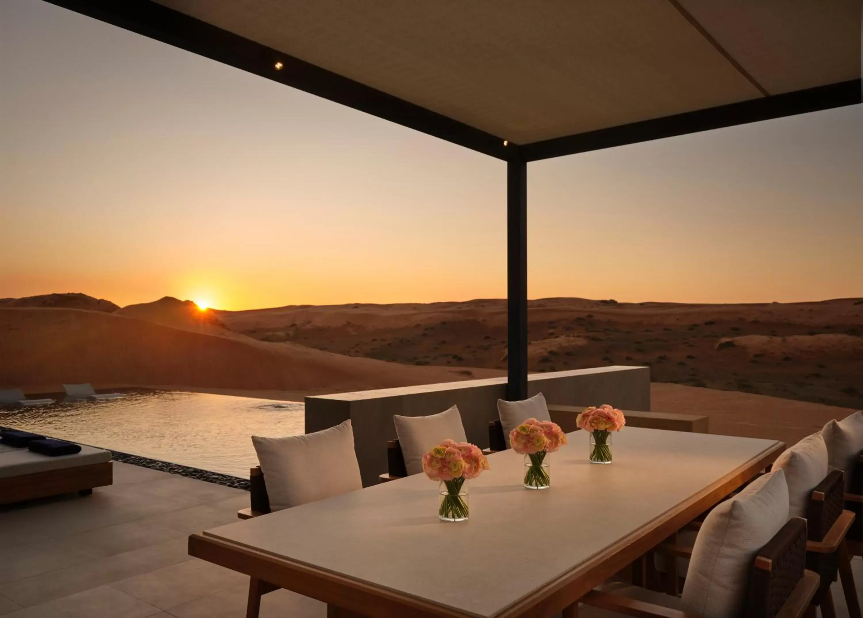 Dining area, Sunrise/Sunset in The Ritz-Carlton Ras Al Khaimah, Al Wadi Desert