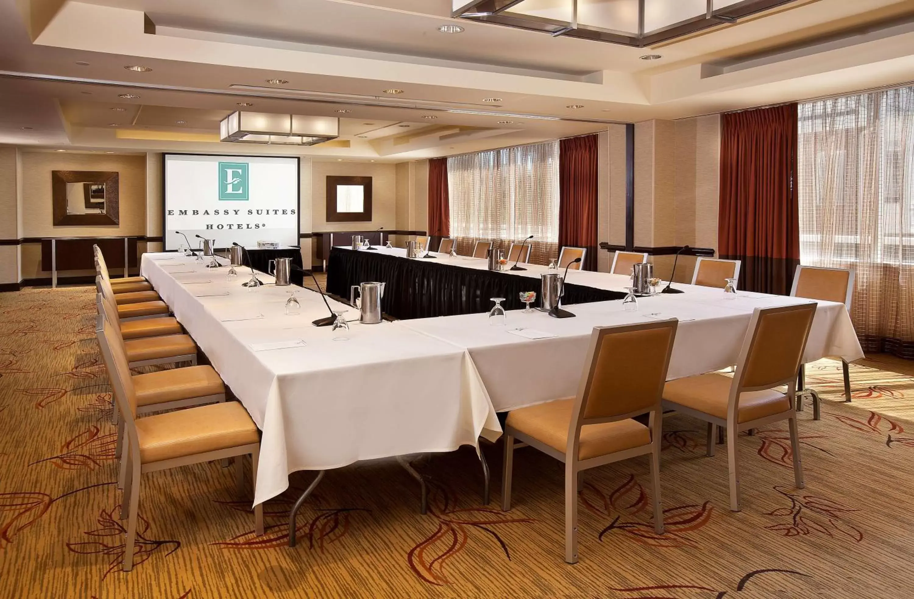 Meeting/conference room in Embassy Suites by Hilton Washington DC Chevy Chase Pavilion