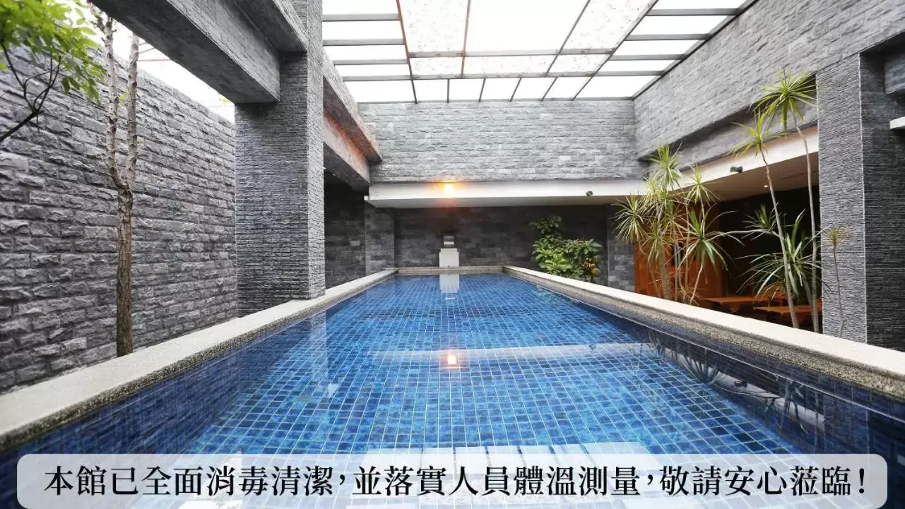 Swimming Pool in OHYA Chain Boutique Motel Taoyuan