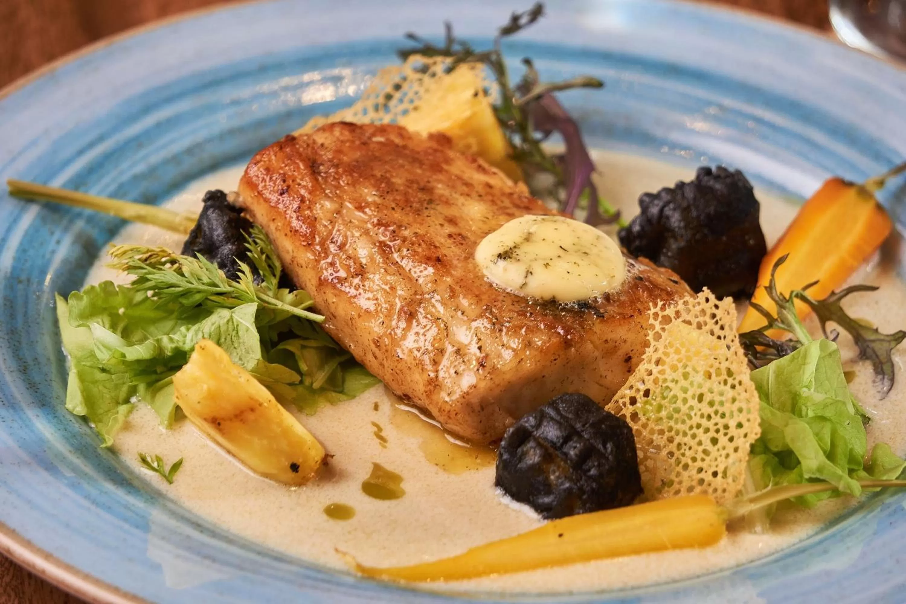 Restaurant/places to eat in JW Marriott Quito