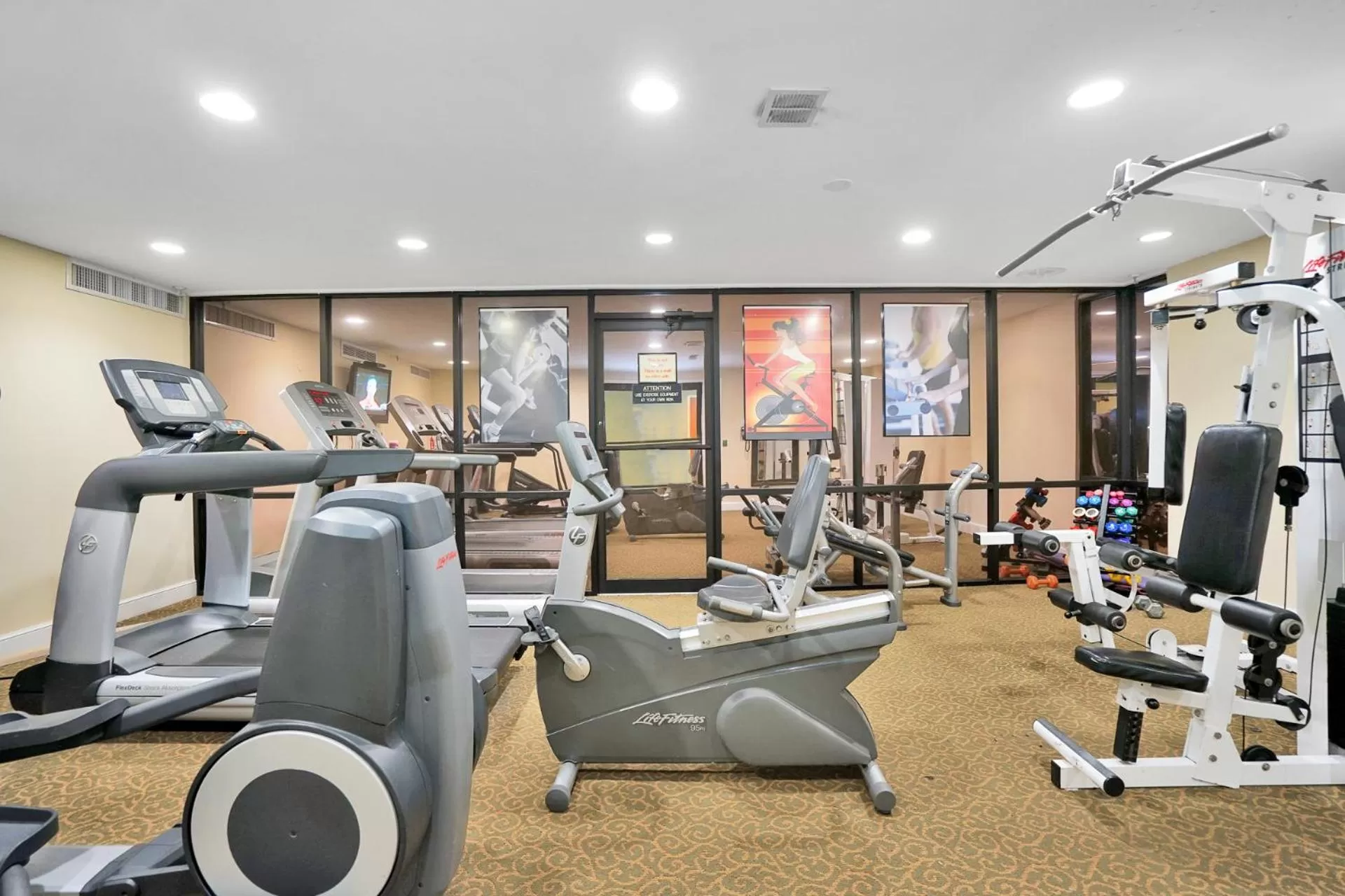Fitness centre/facilities in Hollywood Beach Tower