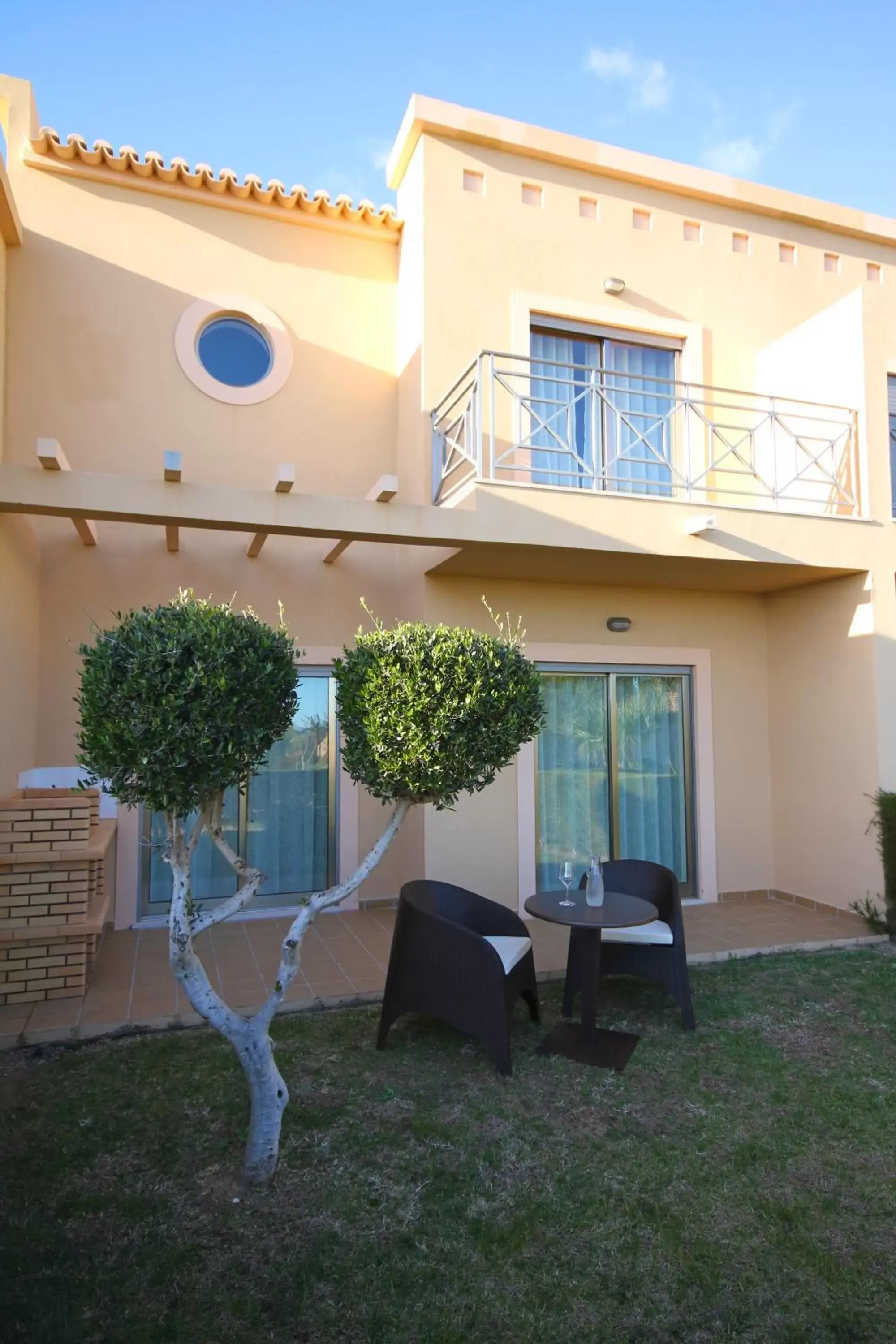 Facade/entrance, Property Building in Pinheiros da Balaia Villas