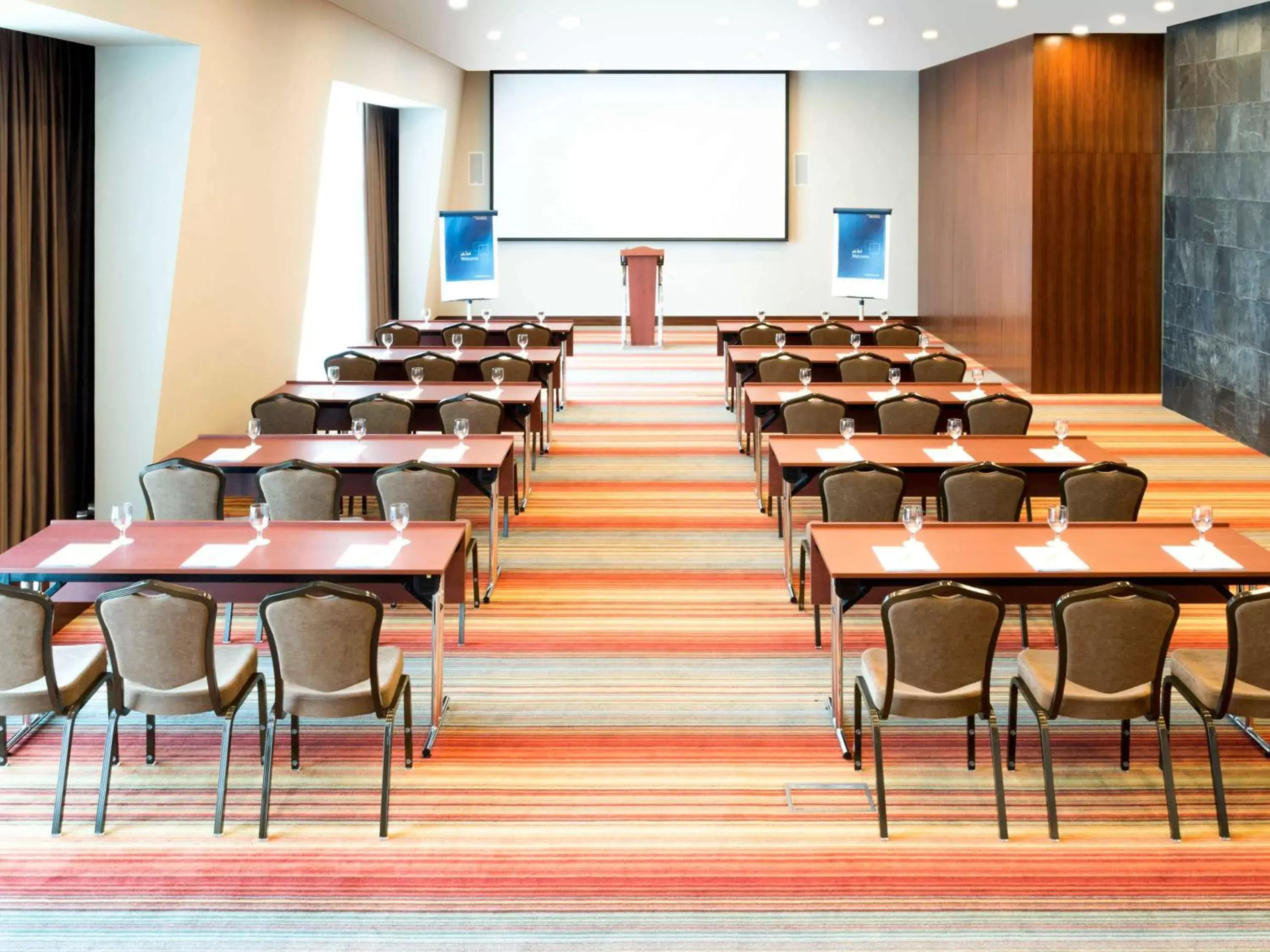 Meeting/conference room in Novotel Fujairah