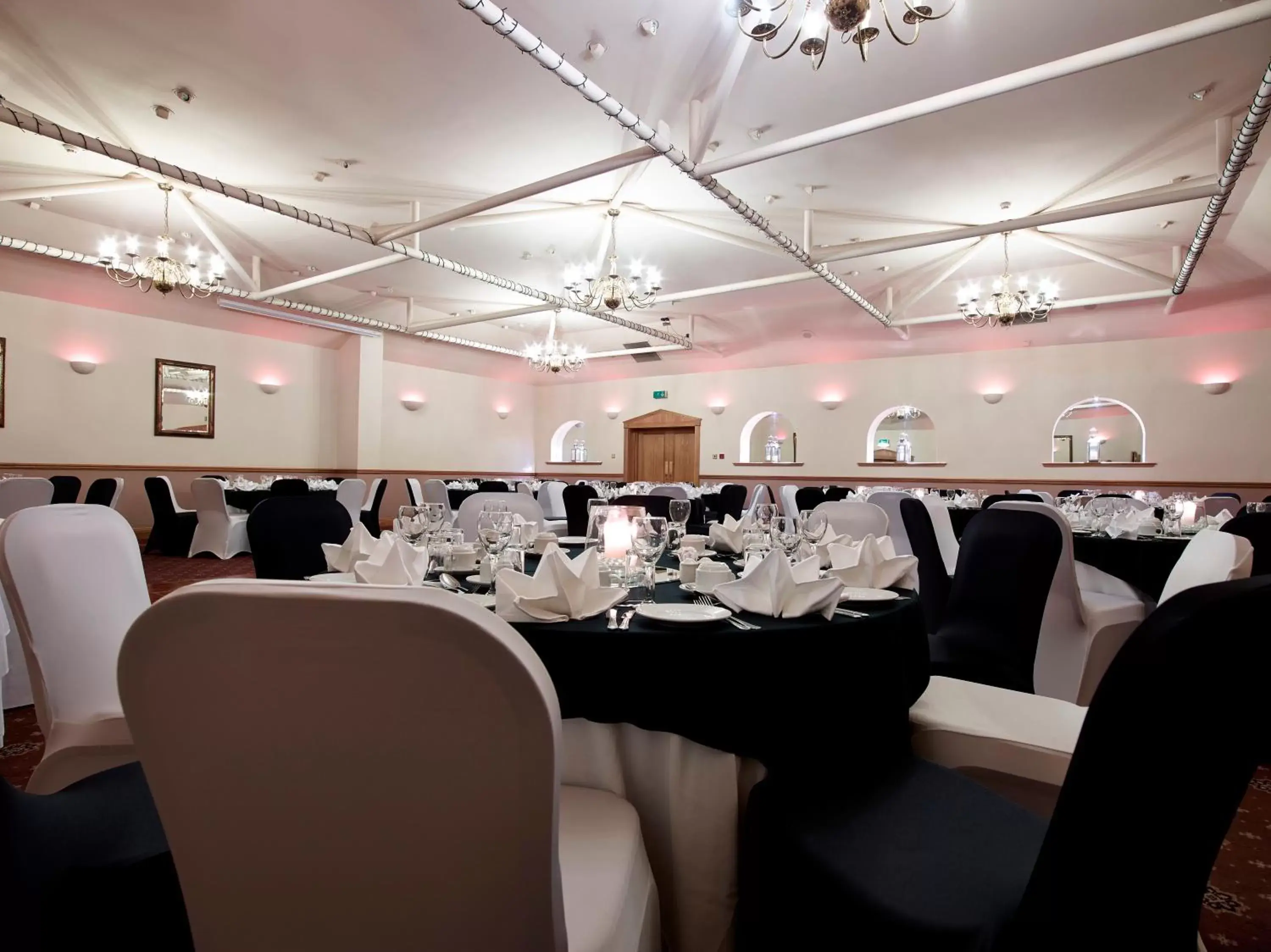 Banquet/Function facilities, Banquet Facilities in The Briar Court Hotel