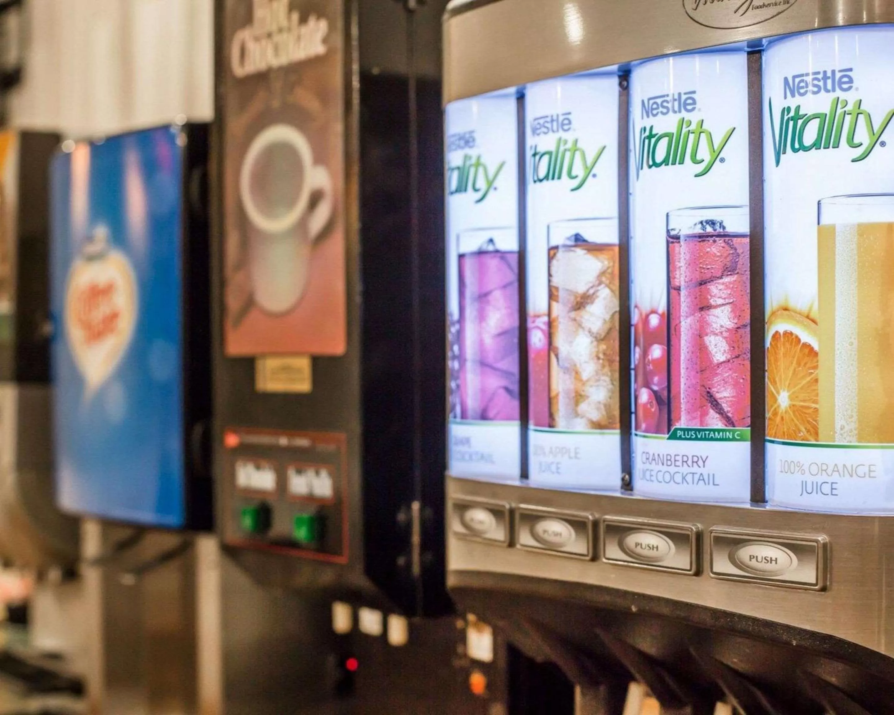 Restaurant/places to eat in Quality Inn Massena