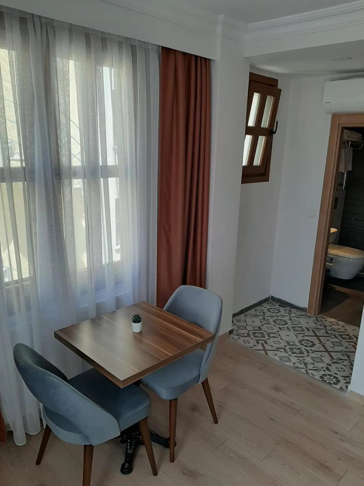 Seating area in Hotel Nova